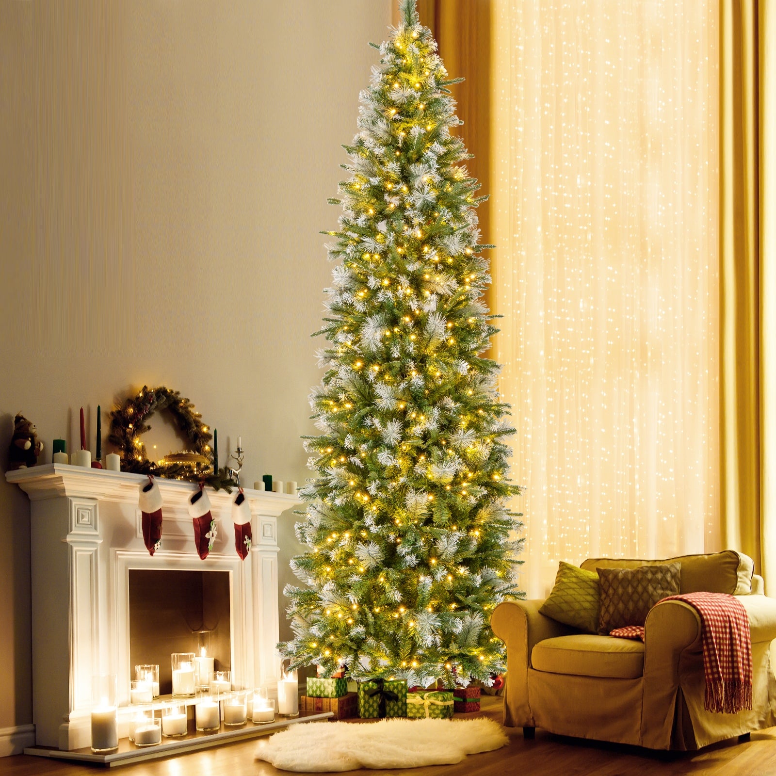 6/7.5/9 FT Artificial Christmas Tree with Warm-White LED Lights-L, Green Christmas Tree at Gallery Canada