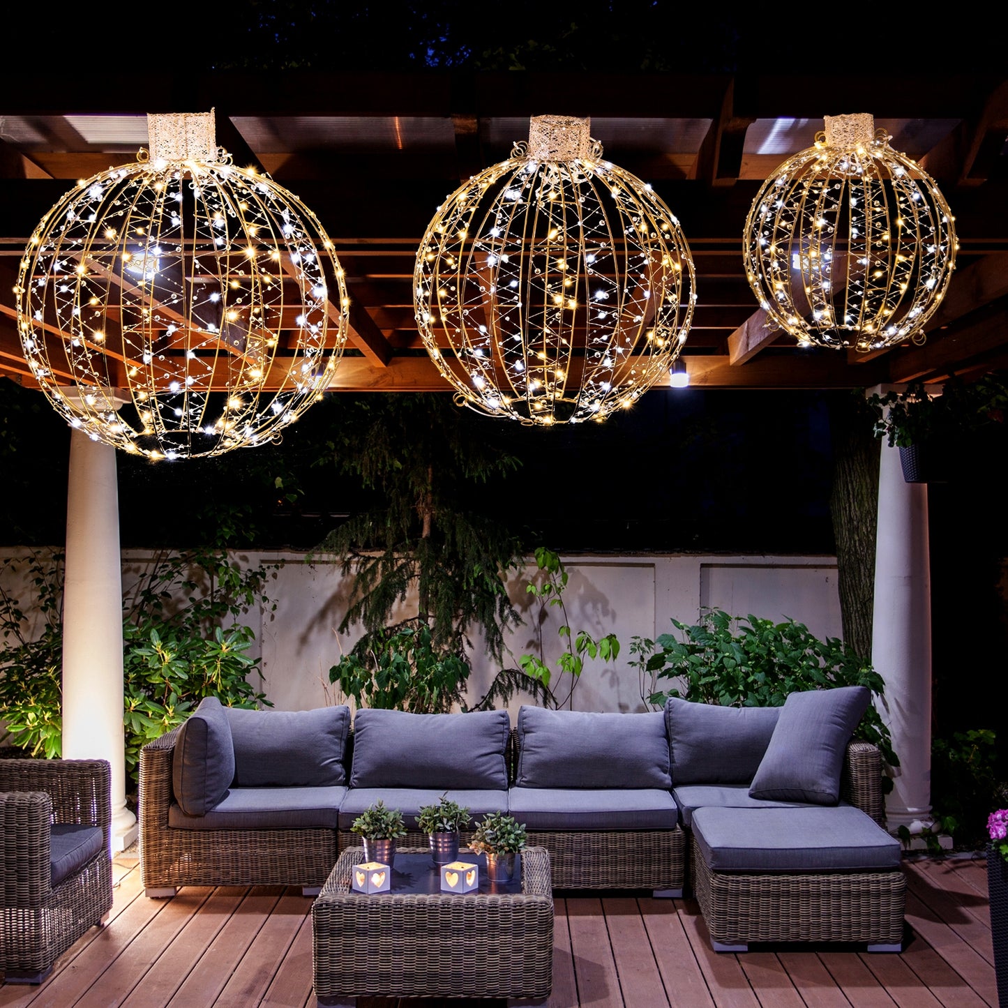 Christmas LED Light Balls, 3 Pack, Golden Christmas Decor & Accessories at Gallery Canada
