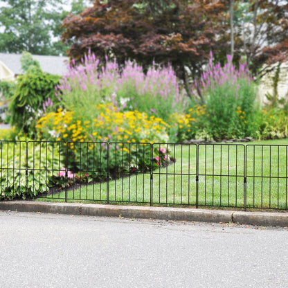 25 Pack Rustproof Decorative Garden Fence, Black Decorative Fencing & Flooring at Gallery Canada