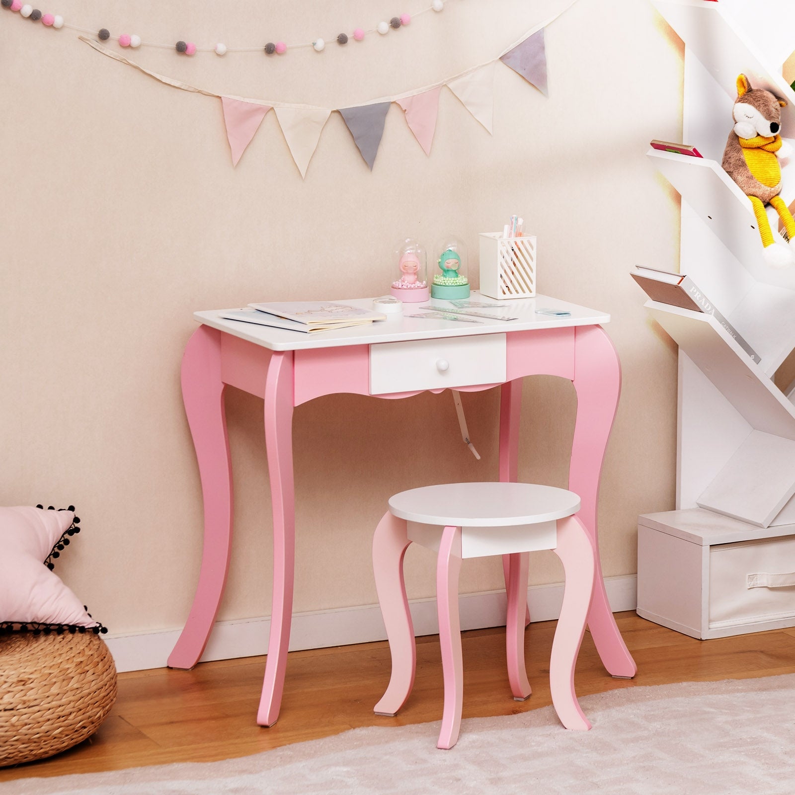 Kids Vanity Table and Stool Set with 360° Rotating Mirror and Whiteboard, Pink Kids Vanities at Gallery Canada