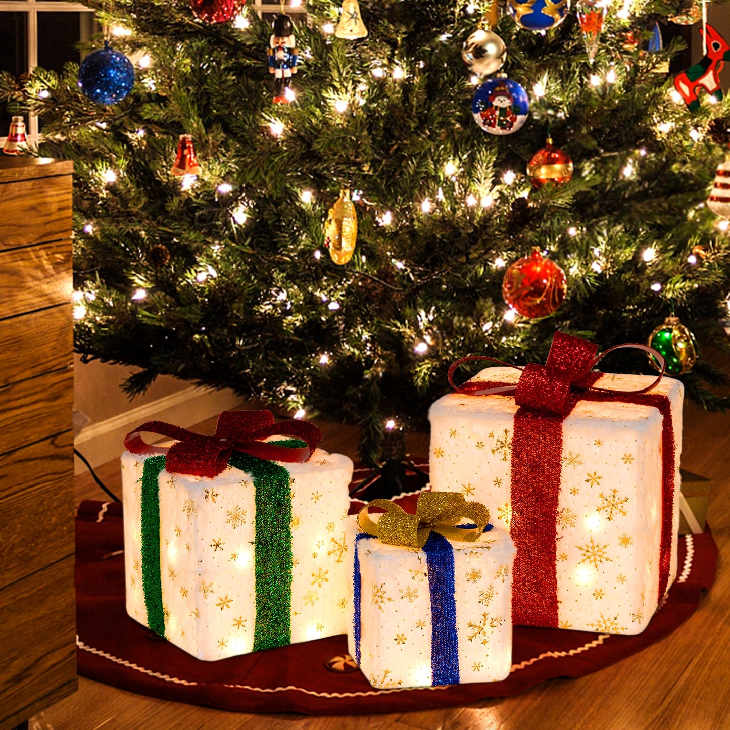 Christmas Lighted Gift Box Set, 48 Warm Lights Christmas Decor & Accessories at Gallery Canada