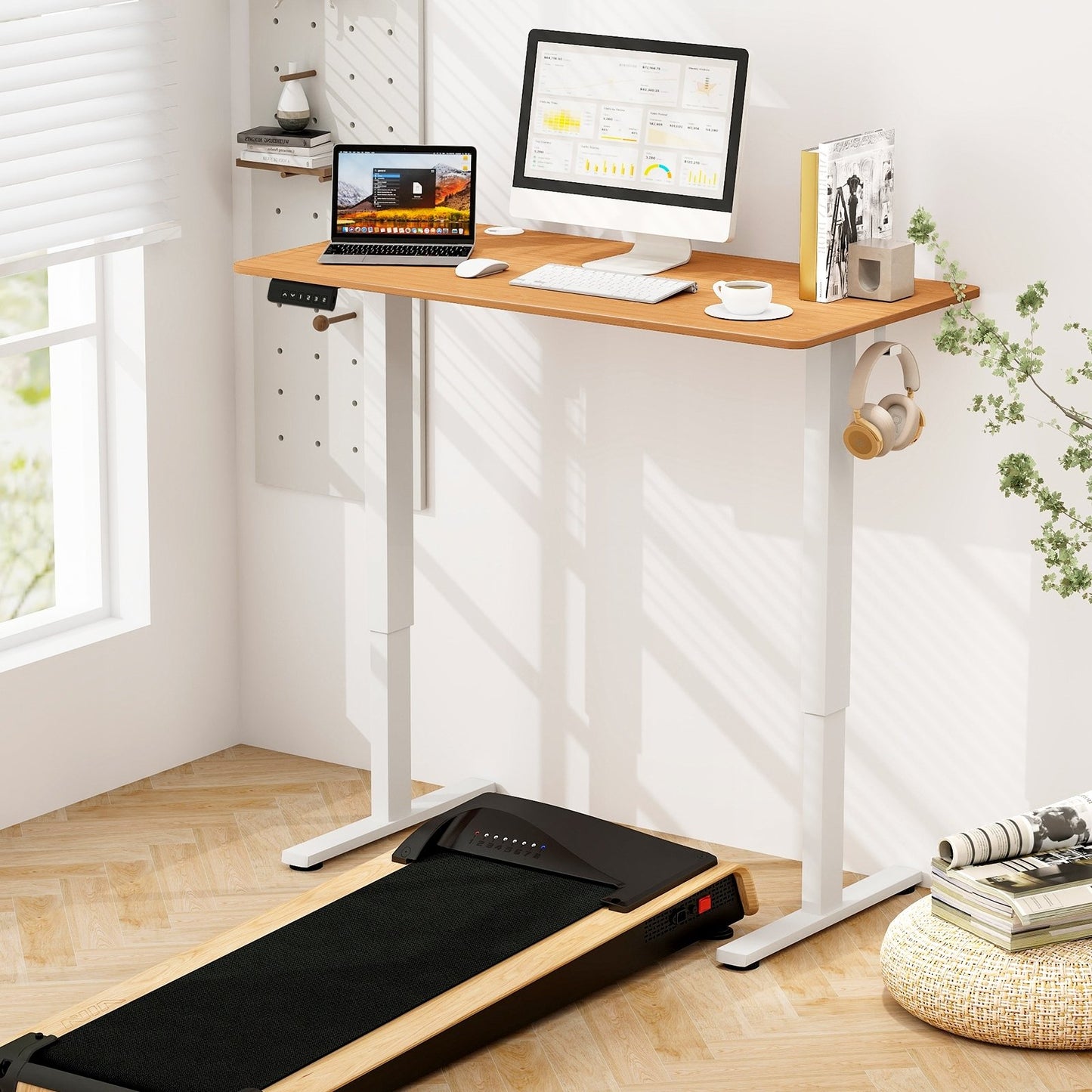 Electric Standing Desk with 3 Memory Height Settings and 2 Hanging Hooks & Cable Management, Natural