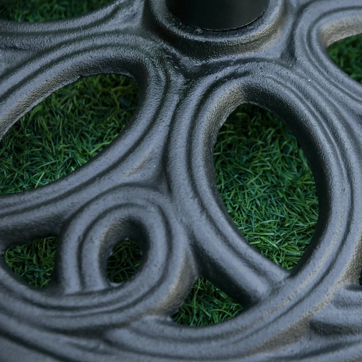 Round Cast Iron Umbrella Base Stand, Outdoor Patio Garden, Fits 1.5" Pole, Black Umbrella Bases at Gallery Canada