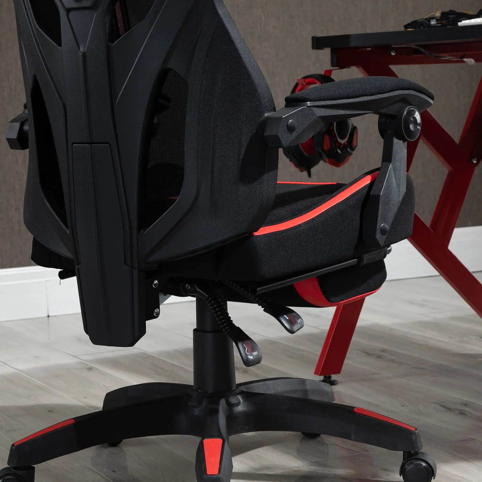 Racing Gaming Chair, Ergonomic Computer Chair with Footrest, Headrest, Black, Red Video Game Chairs at Gallery Canada