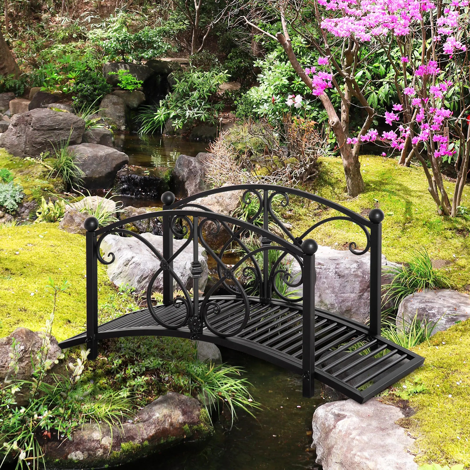 Garden Bridge 3.3FT, Decorative Backyard Pond Bridge, Black Garden Decor at Gallery Canada