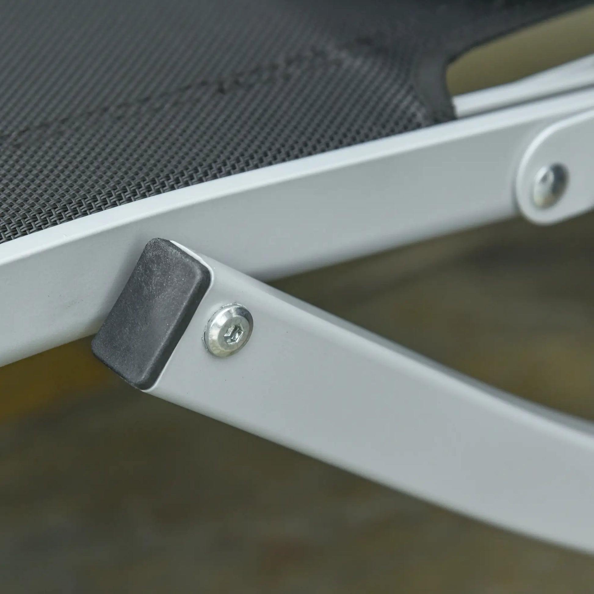 Foldable Pool Chaise Lounge Chairs Set of 2, 264lbs Capacity, Black Lounger Chairs at Gallery Canada