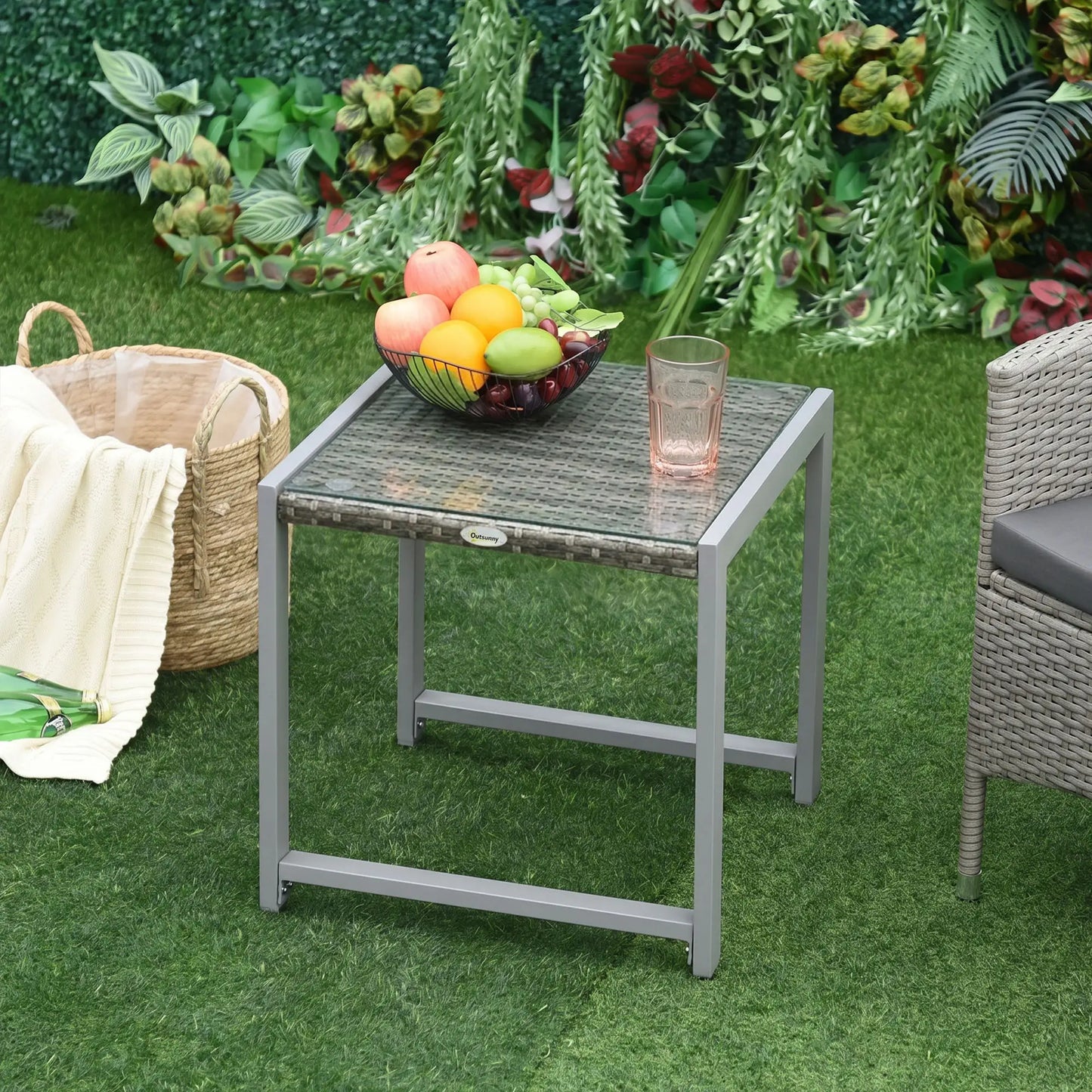 Rattan Coffee Table, Wicker Patio Side Table, Tempered Glass Top, Aluminum Frame, Gray Patio Side Tables at Gallery Canada