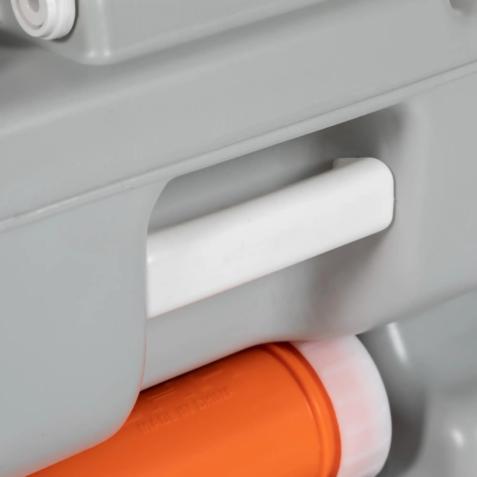 5.8 Gallon Portable Toilet With Level Indicator, Anti-Leak Pump Camping Toilets at Gallery Canada