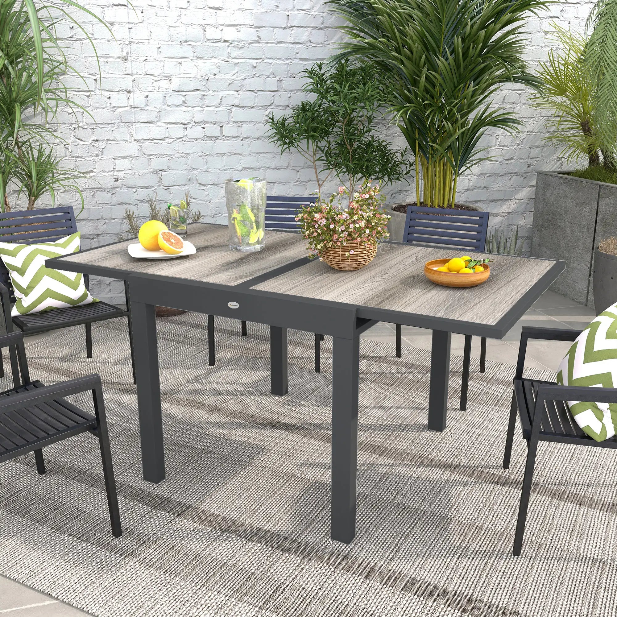 Extendable Dining Table, Rectangular Outdoor Table, Aluminum Frame, Plastic Top, Grey Patio Dinning Tables at Gallery Canada