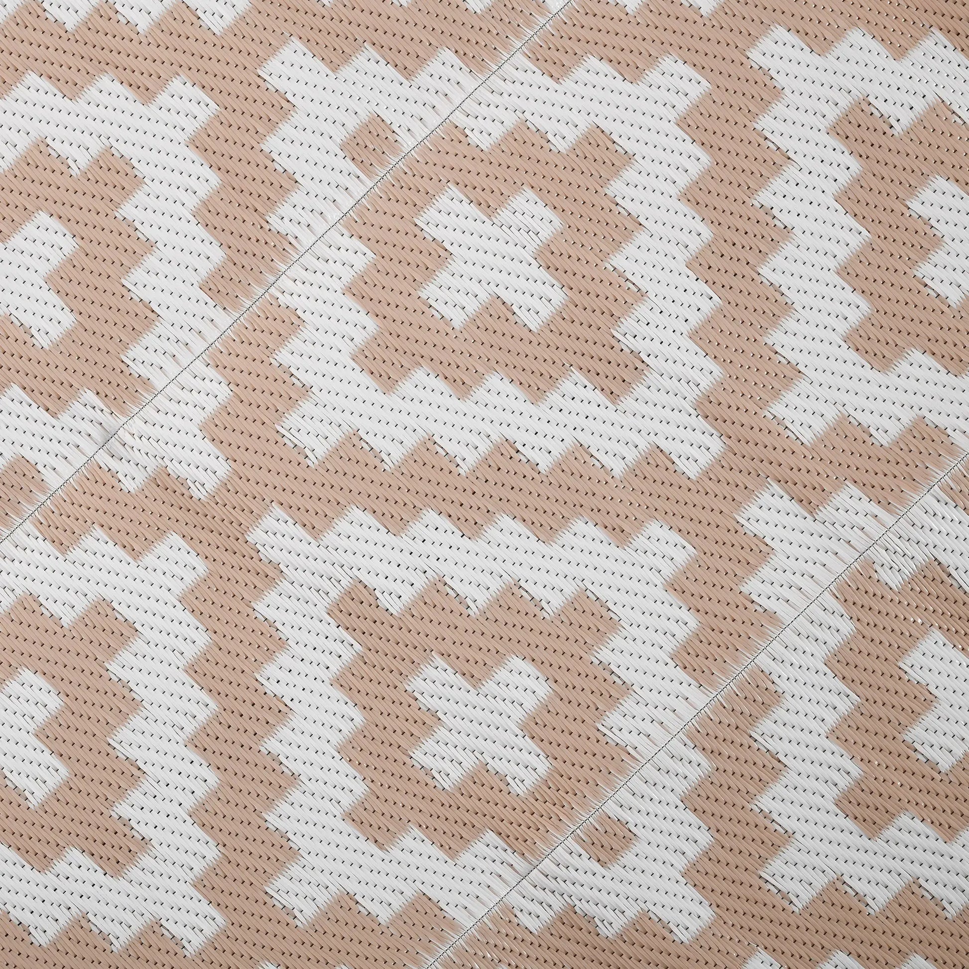 Reversible Outdoor RV Rug, Patio Floor Mat, 6' x 9', White, Coffee Garden Decor at Gallery Canada