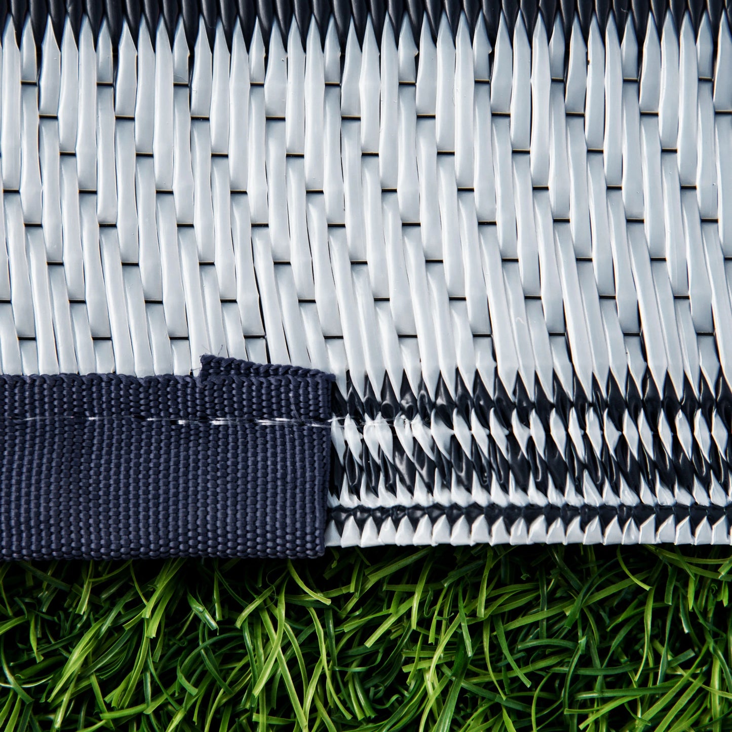 9'x12' Reversible Outdoor RV Rug, Patio Mat, Dark Blue Outdoor Reversible Rugs at Gallery Canada