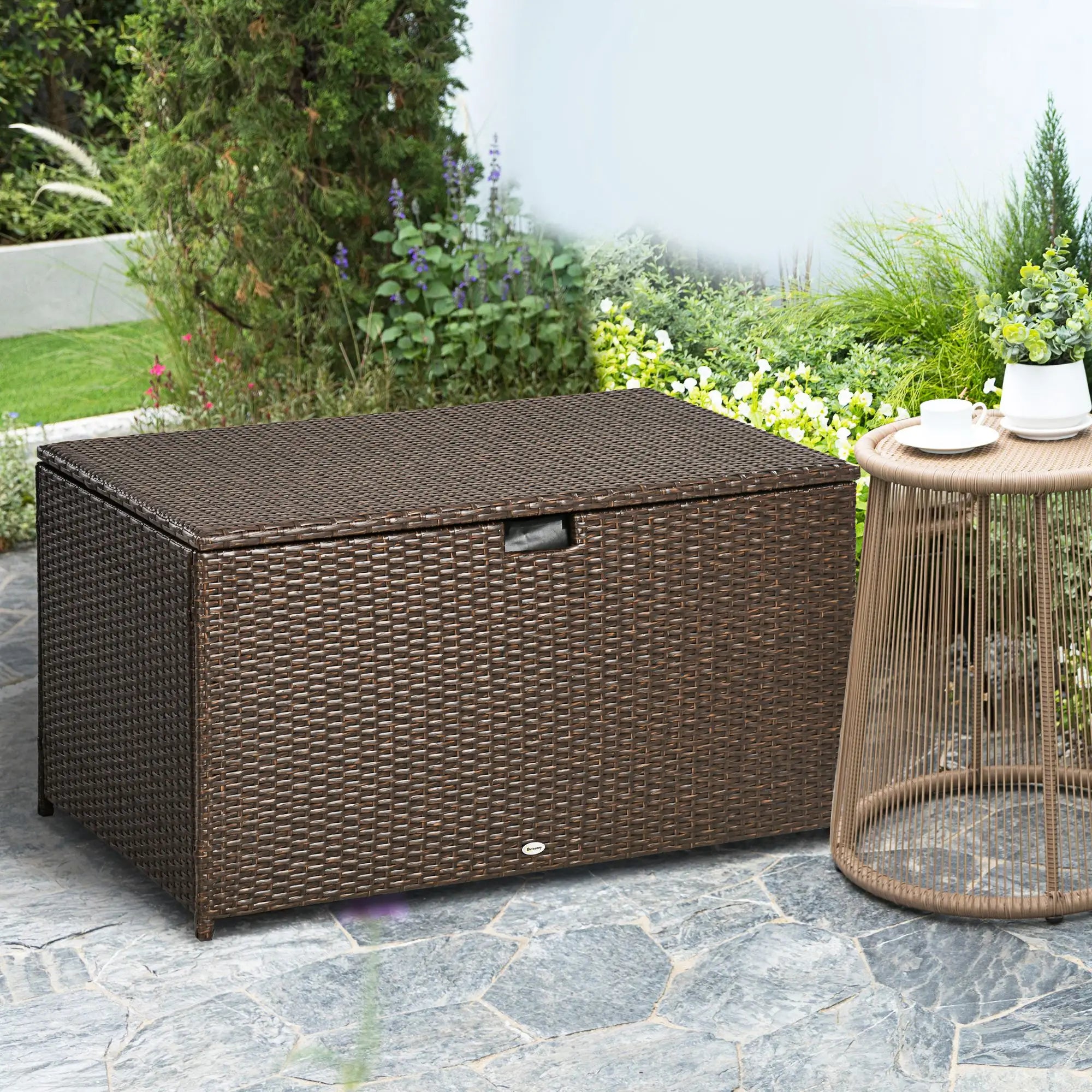 113 Gallon Outdoor Storage Box, Rattan Deck Box, Brown Patio Storage Boxes at Gallery Canada