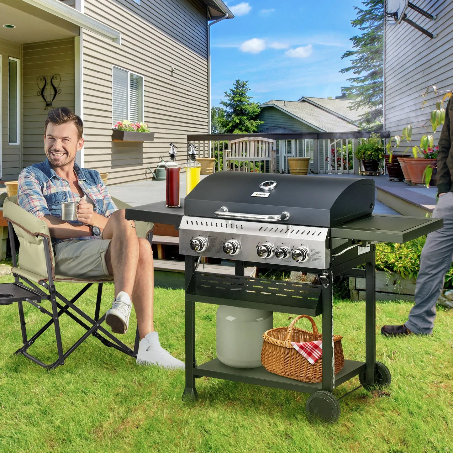 40,000 BTU Propane Gas Grill, 4 Burners, Side Burner, Warming Rack, Black Propane Gas Grills at Gallery Canada