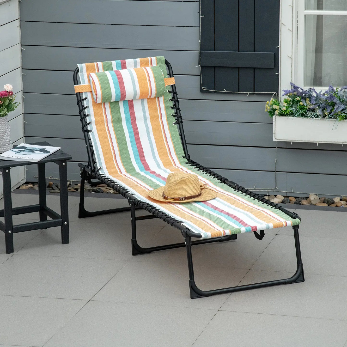 Outdoor Folding Lounge Chair, 4-Level Adjustable, Tanning Chair, Multicoloured Lounger Chairs at Gallery Canada