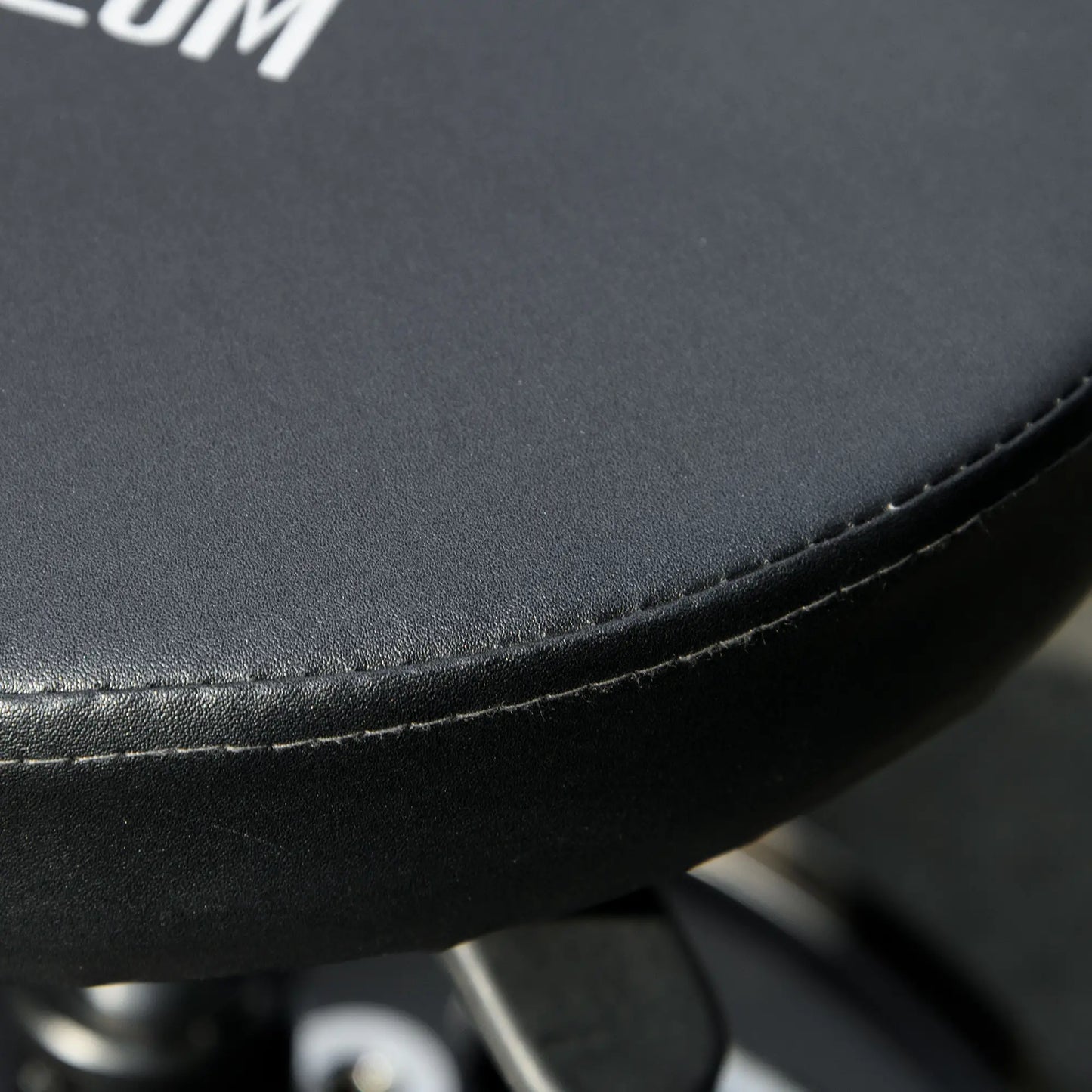 Adjustable Pneumatic Mechanic Stool, with Tool Tray, Wheels, Black Automotive at Gallery Canada