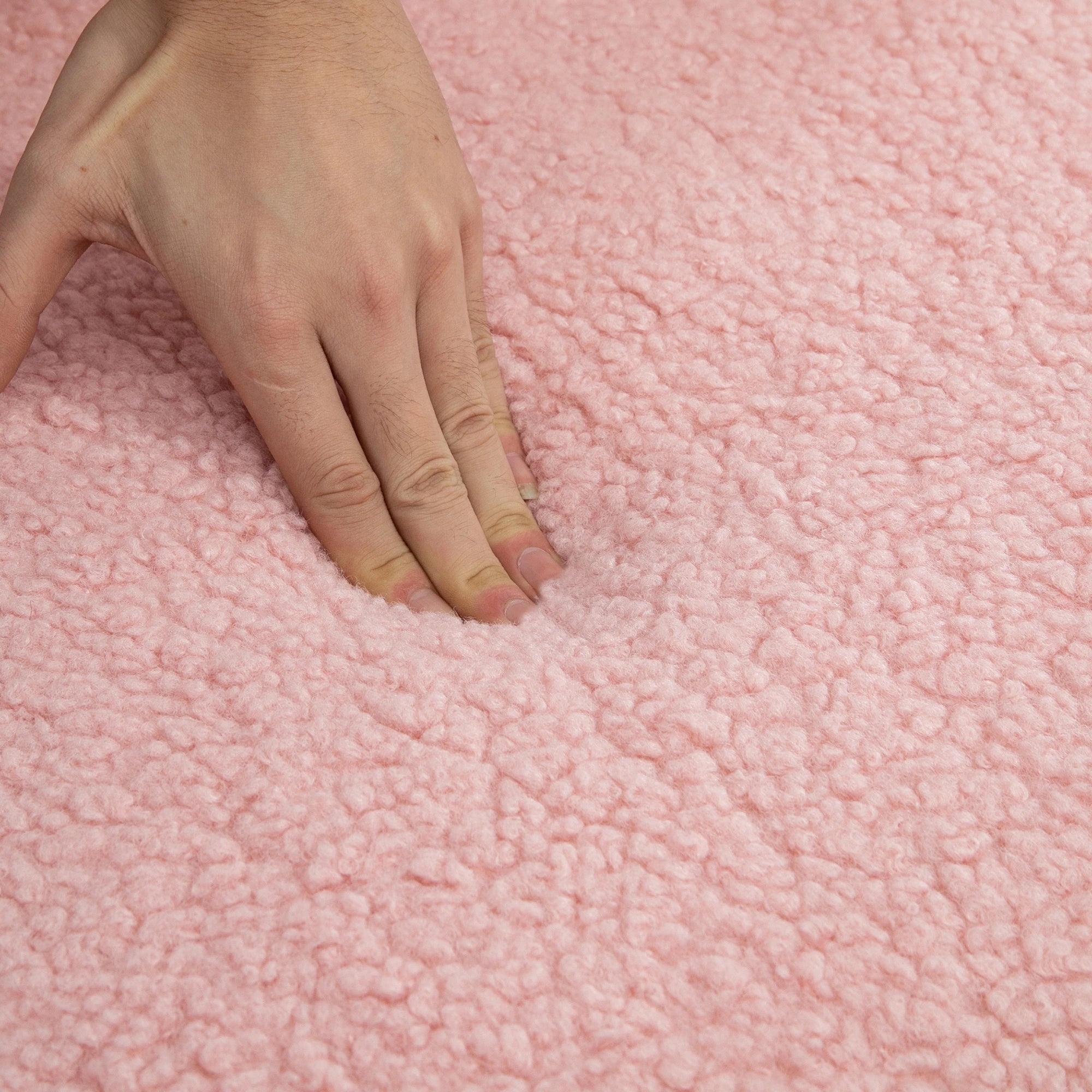Lounge Chair for Bedroom Living Room Chair with Soft Upholstery and Gold Legs Pink Accent Chairs at Gallery Canada