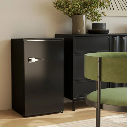 Retro Mini Fridge, 3.1 Cu. Ft, Adjustable Thermostat, 2 Glass Shelves, Black Small Kitchen Appliances at Gallery Canada