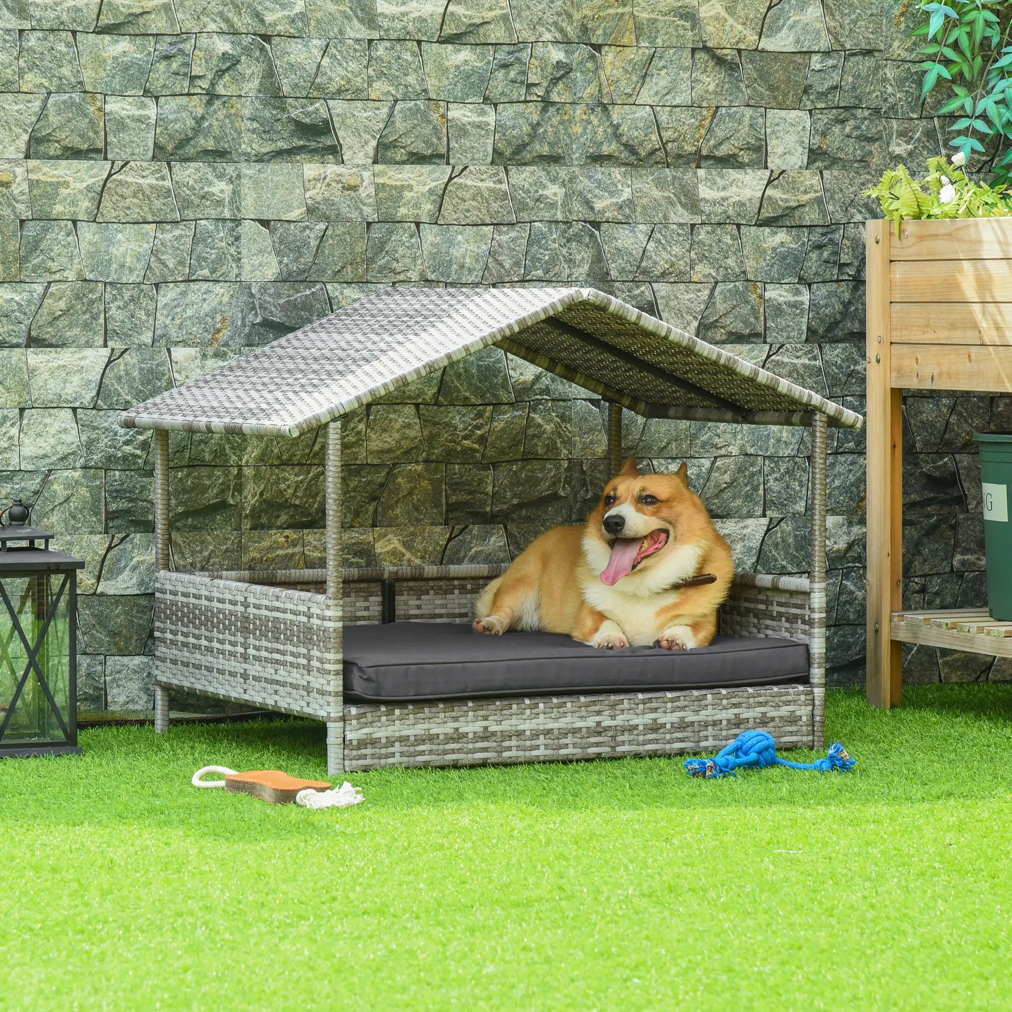 Wicker Pet House Dog Bed for Indoor/Outdoor Rattan Furniture with Cushion Houses, Kennels & Pens at Gallery Canada