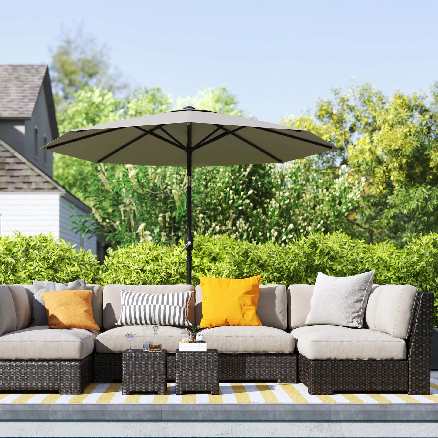 Aluminum Patio Umbrella, 8.5ft, Garden Outdoor Parasol, Light Grey Offset Cantilever Umbrellas at Gallery Canada
