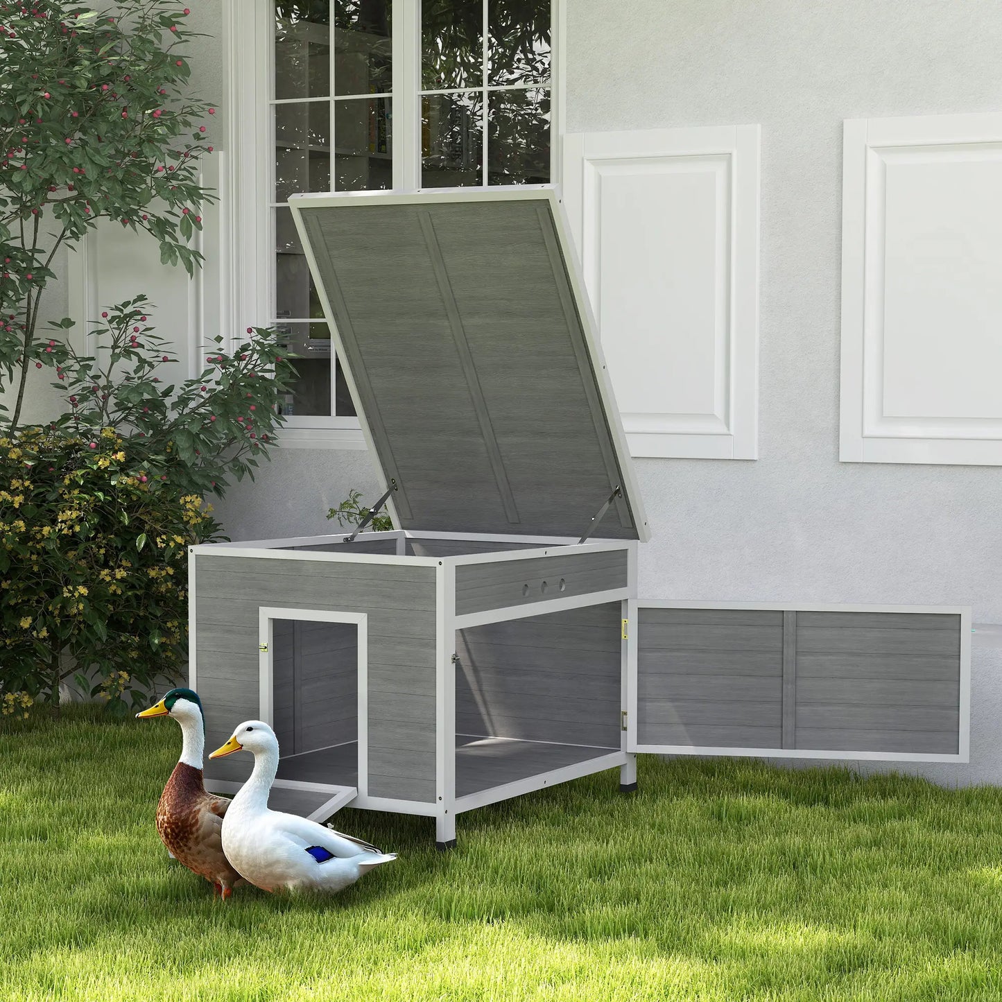 Wooden Duck Coop, Rabbit Hutch With Openable Roof, Removable Floor, Grey Chicken Coops at Gallery Canada