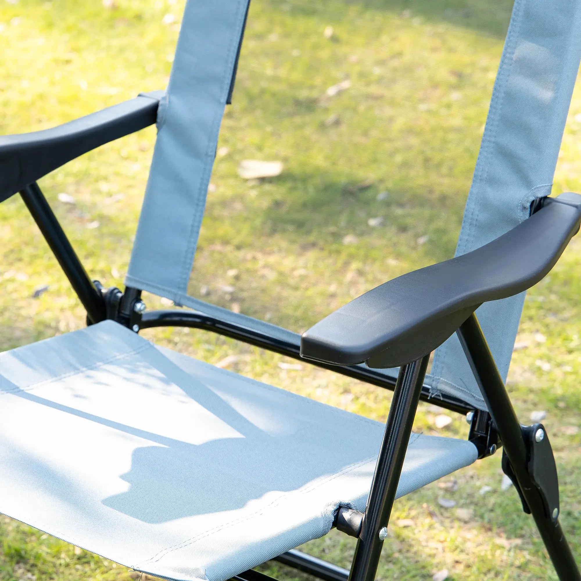 4 Camping Chairs, Adjustable Backrest, Removable Headrest, Grey Patio Chairs at Gallery Canada