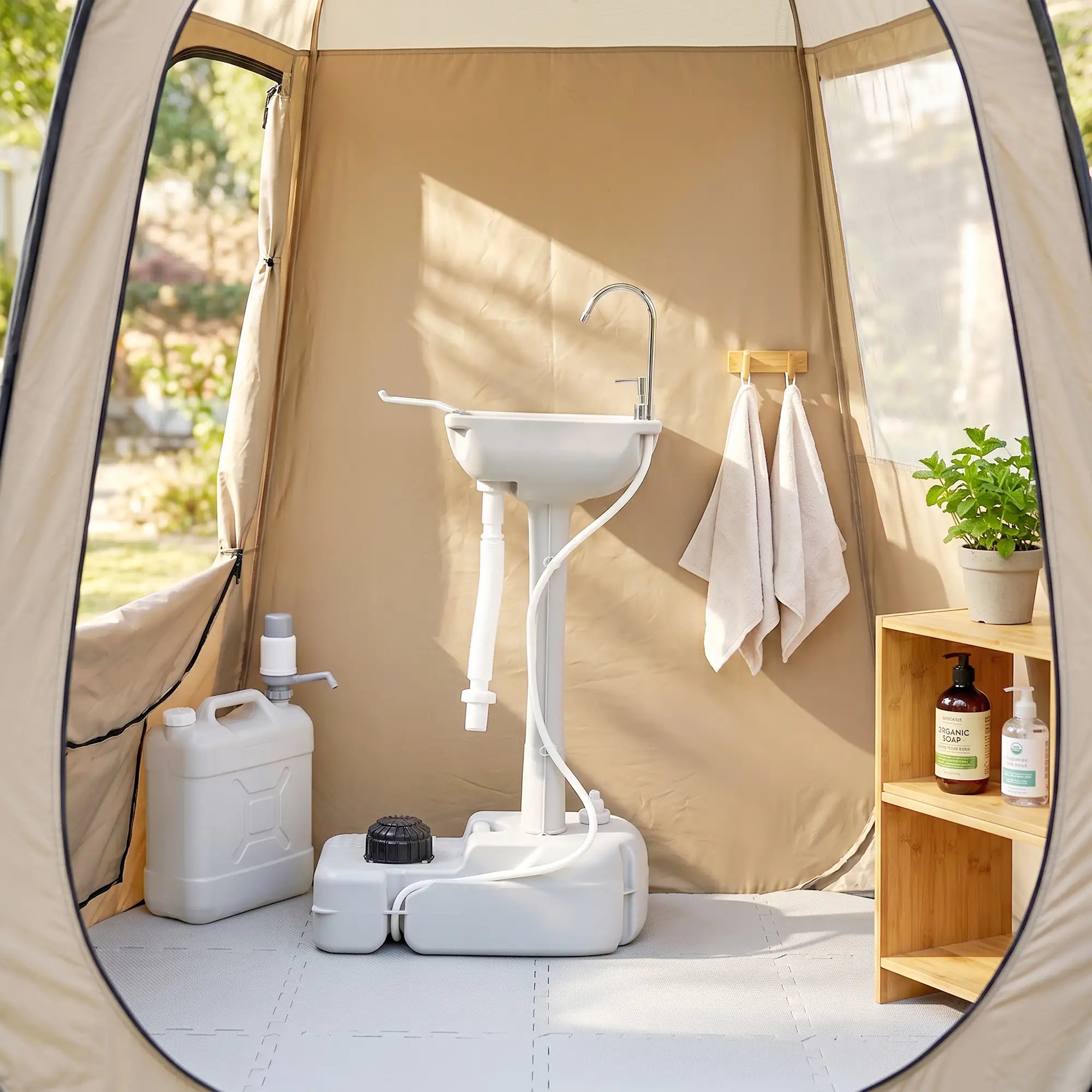 Portable Camping Sink, 17L Water Tank, Soap Dispenser, Towel Holder Camping Sinks at Gallery Canada
