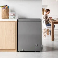 Congélateur coffre 3,5 pi³, thermostat à 7 réglages, panier en fil, gris