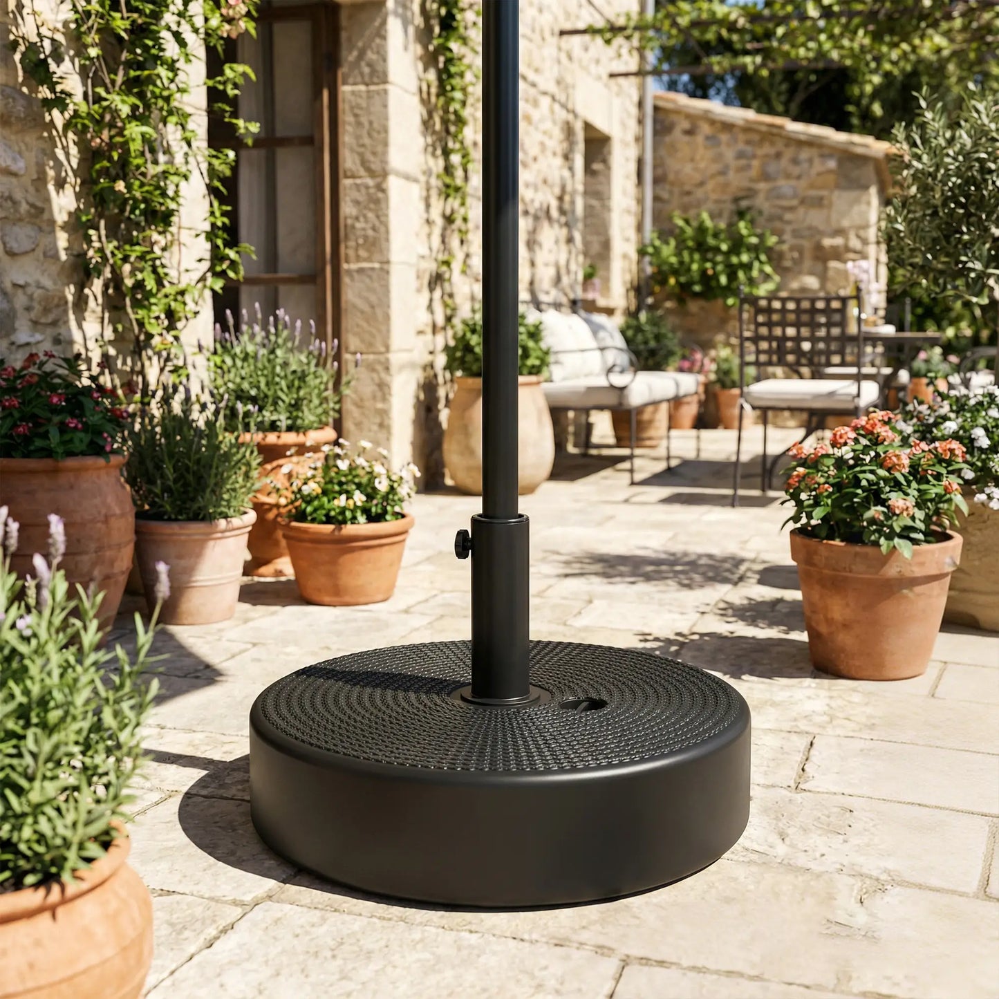 Patio Umbrella Base, 33 Lbs Water Or 42 Lbs Sand Filled, Black Umbrella Bases at Gallery Canada