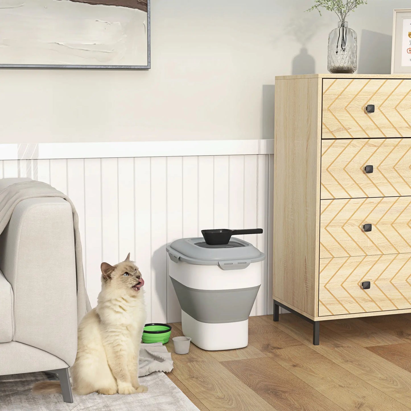 6-30lb Collapsible Dog Food Container, Airtight Lids, Wheels, Grey Dog Bowls at Gallery Canada