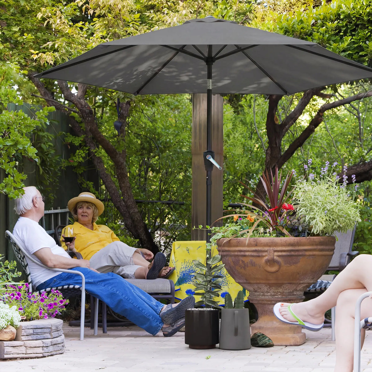 9FT Patio Umbrella, Outdoor Tilt Crank UV Protection Sun Umbrellas at Gallery Canada
