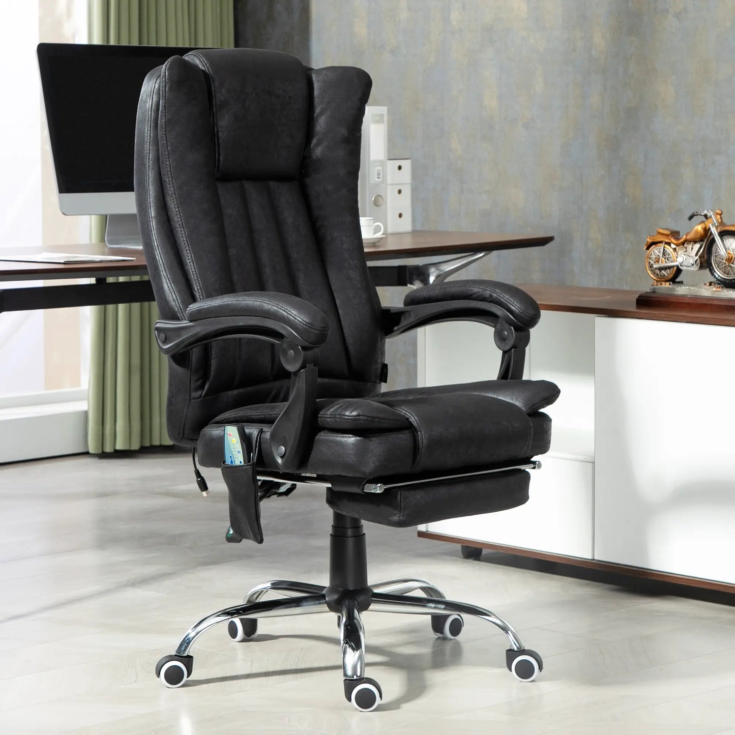 Office Chair, 6-Point Vibration Massage, Micro Fiber Recliner, Retractable Footrest, Black Massage Chairs at Gallery Canada