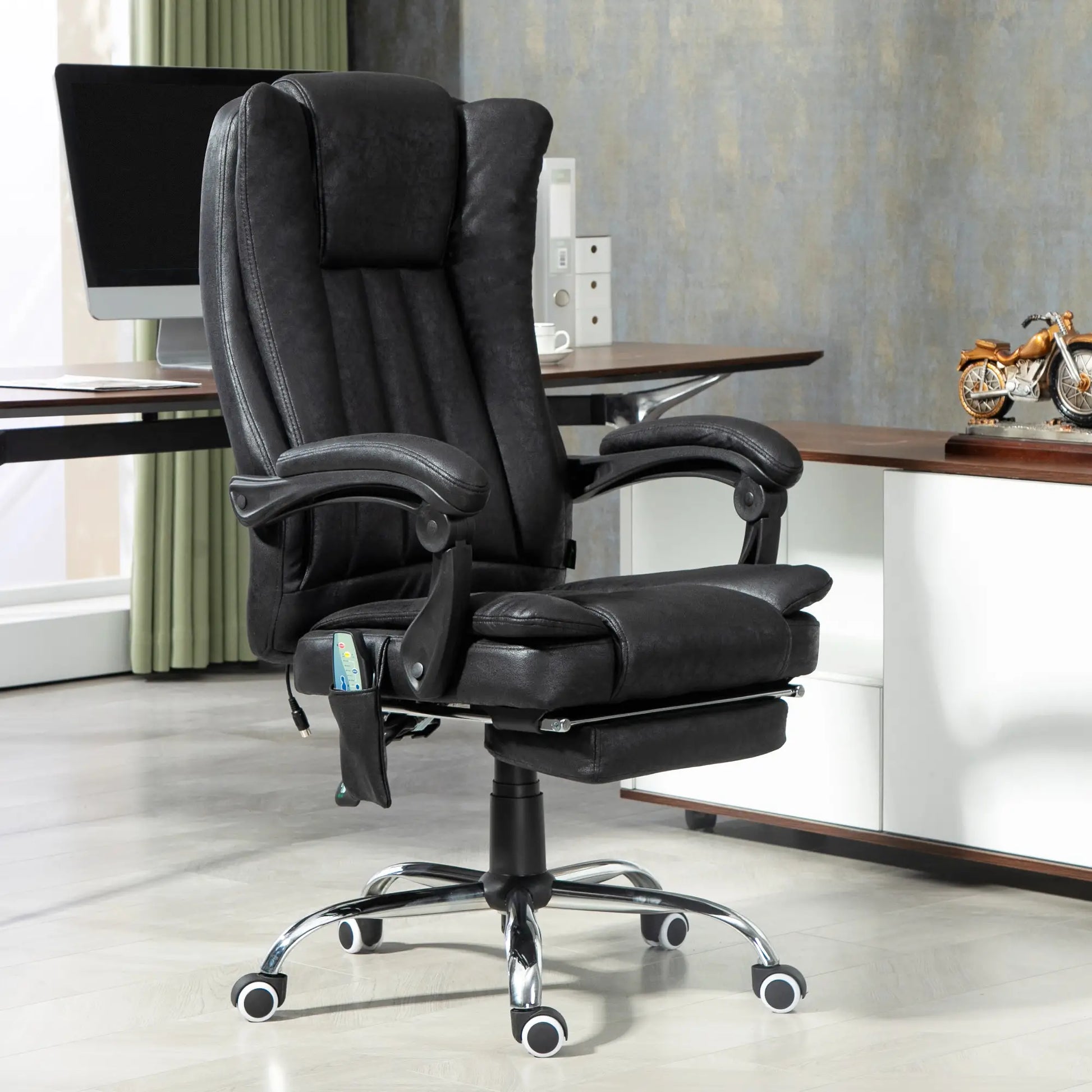 Office Chair, 6-Point Vibration Massage, Micro Fiber Recliner, Retractable Footrest, Black Massage Chairs at Gallery Canada