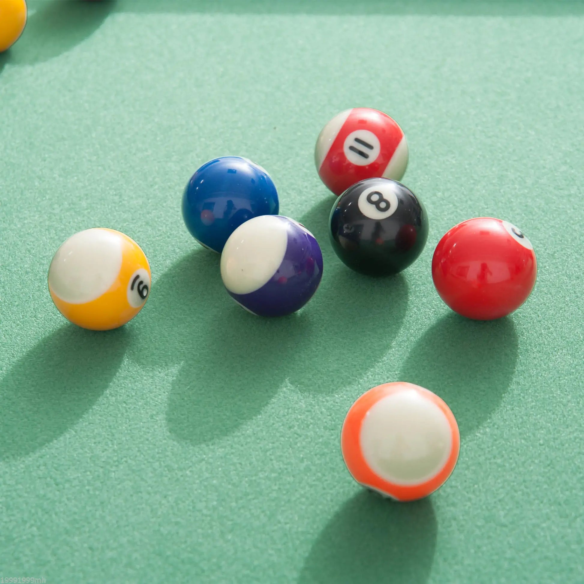 54.3"L Mini Pool Table, Portable, Includes Cues, Balls, Chalk, Rack Game Tables at Gallery Canada
