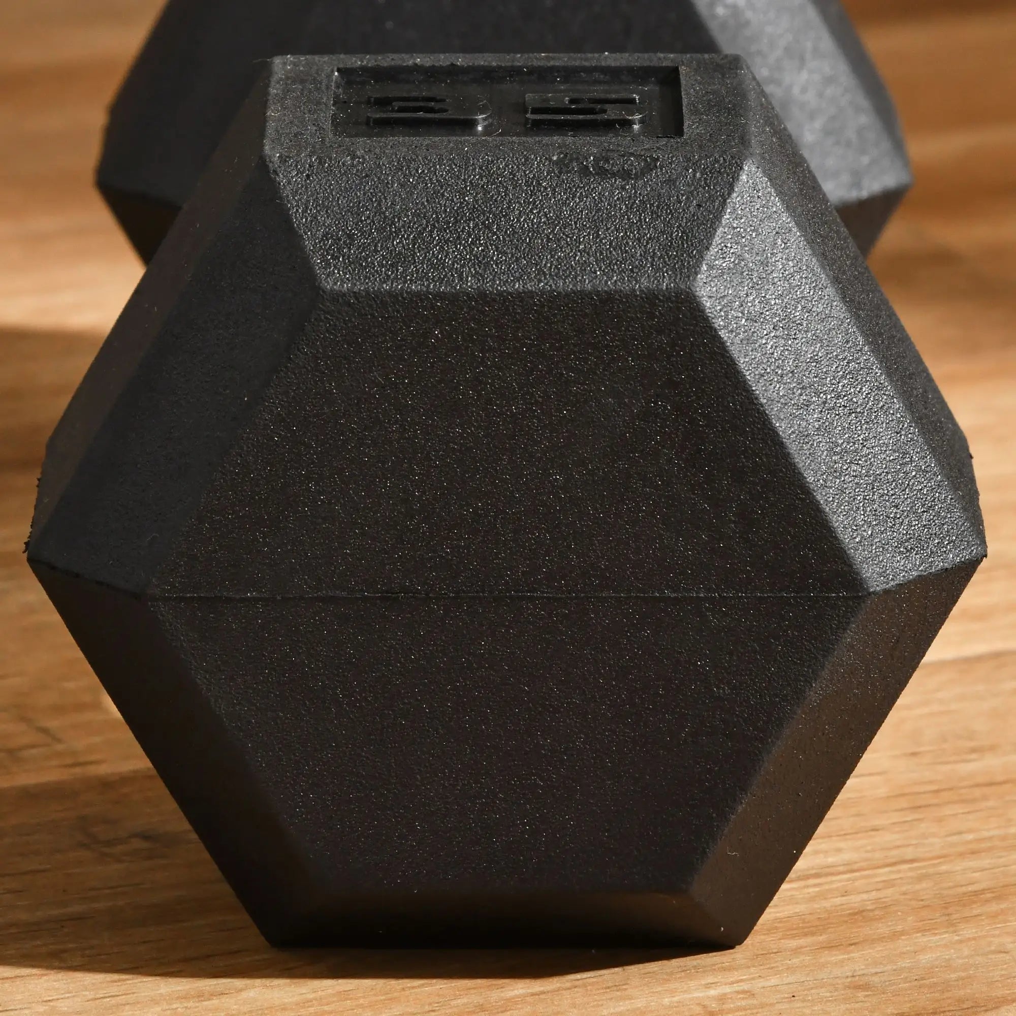 35lbs Rubber Hex Dumbbells, Hand Weight, Fitness Training, Black Dumbbells & Barbells at Gallery Canada