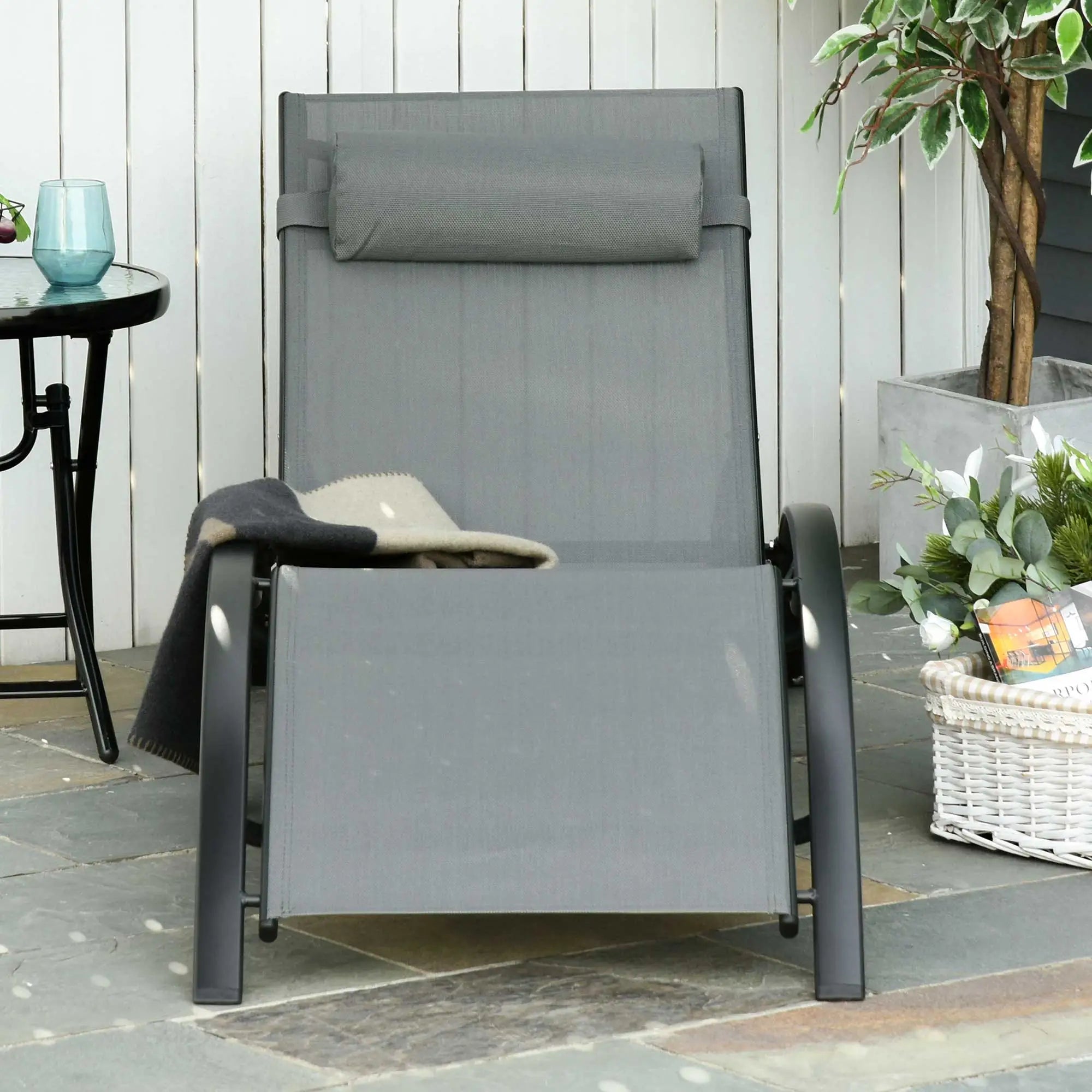 Aluminum Reclining Lounge Chair, 5-Level Adjustable Backrest, Head Pillow, Grey Lounger Chairs at Gallery Canada