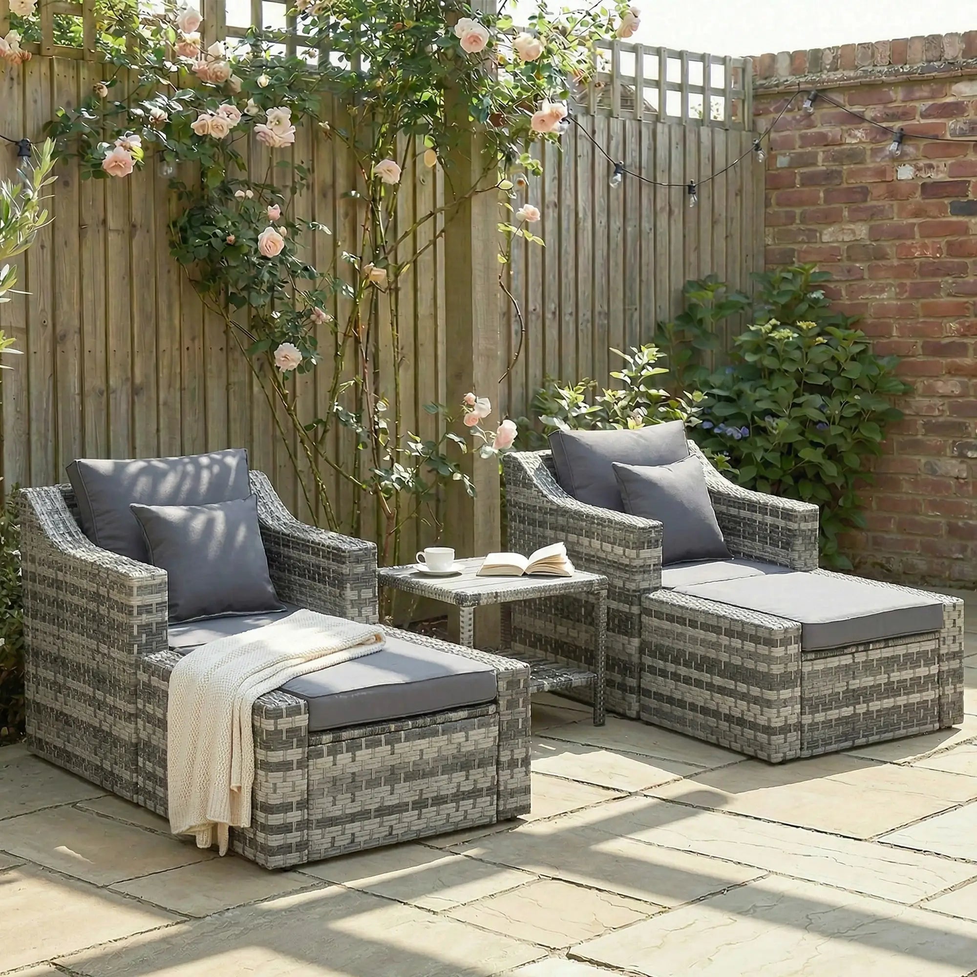 5-Piece Patio Furniture Set, Outdoor Rattan Wicker, Grey Patio Furniture Sets at Gallery Canada