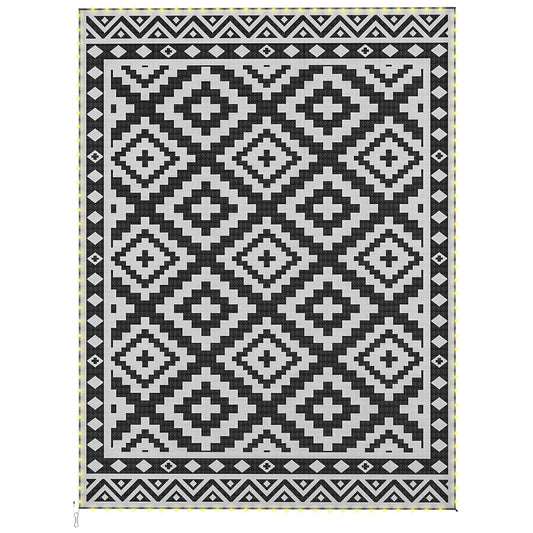 Reversible Plastic Straw Rug, LED Lights, 12' x 9' Outdoor Reversible Rugs Black, White at Gallery Canada