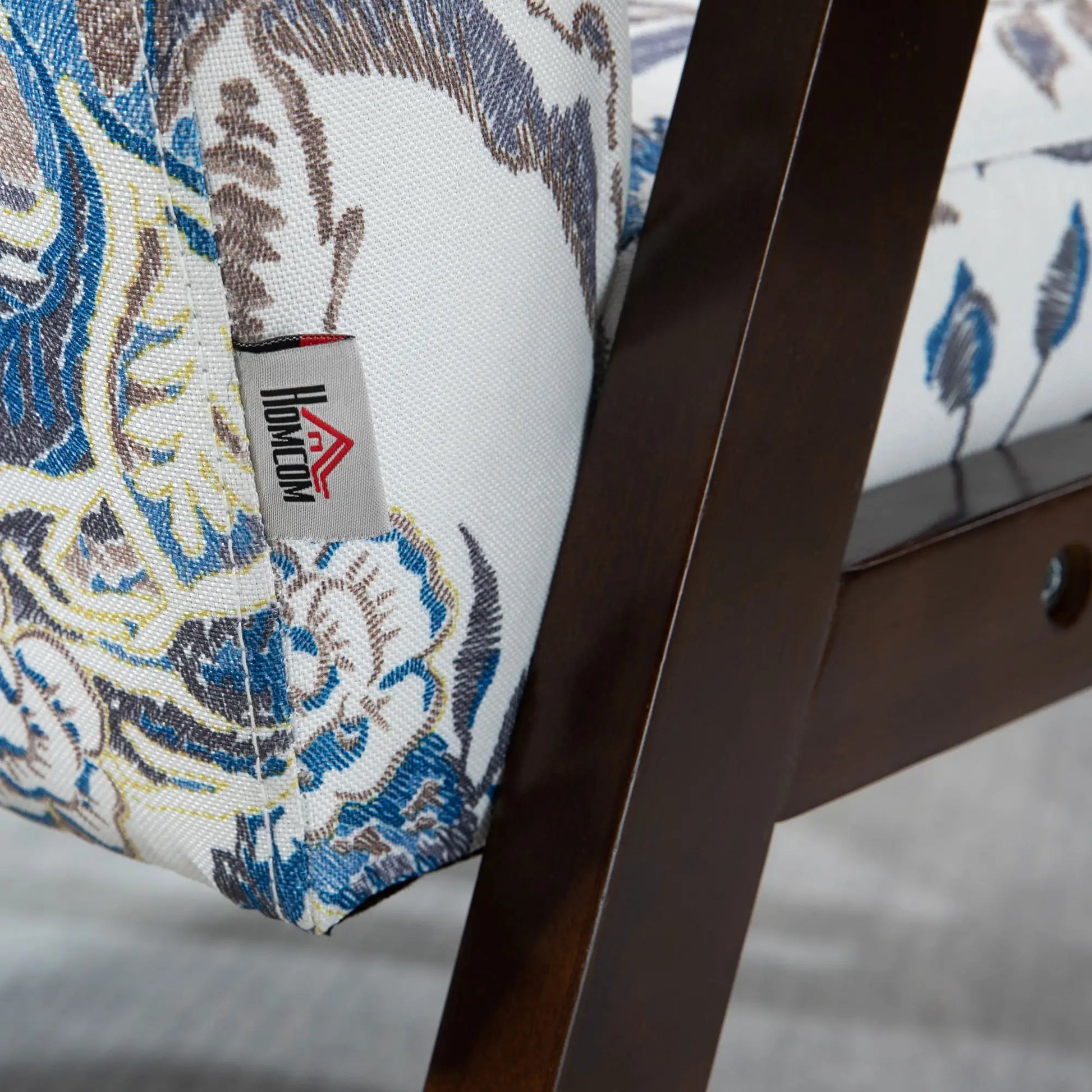 Modern Accent Chairs with Cushioned Seat, Upholstered Linen-Feel Armchair for Bedroom, Living Room, Multicolored Accent Chairs at Gallery Canada