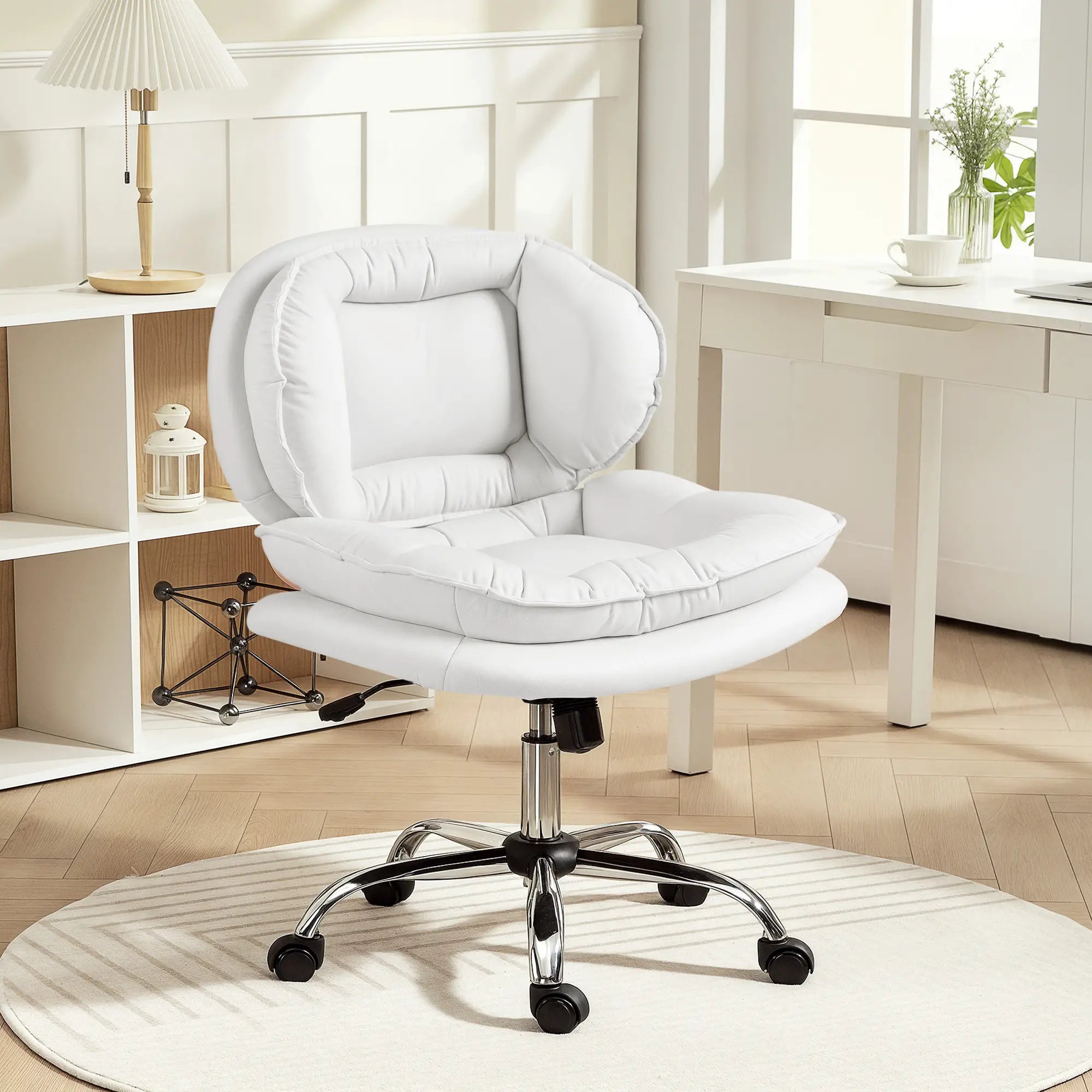 Criss Cross Chair, Swivel Office Chair, Tilting, No Arm, White Task Chairs at Gallery Canada