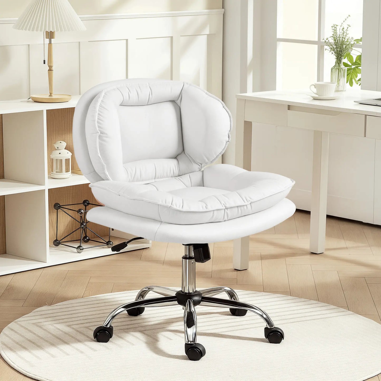 Criss Cross Chair, Swivel Office Chair, Tilting, No Arm, White Task Chairs at Gallery Canada