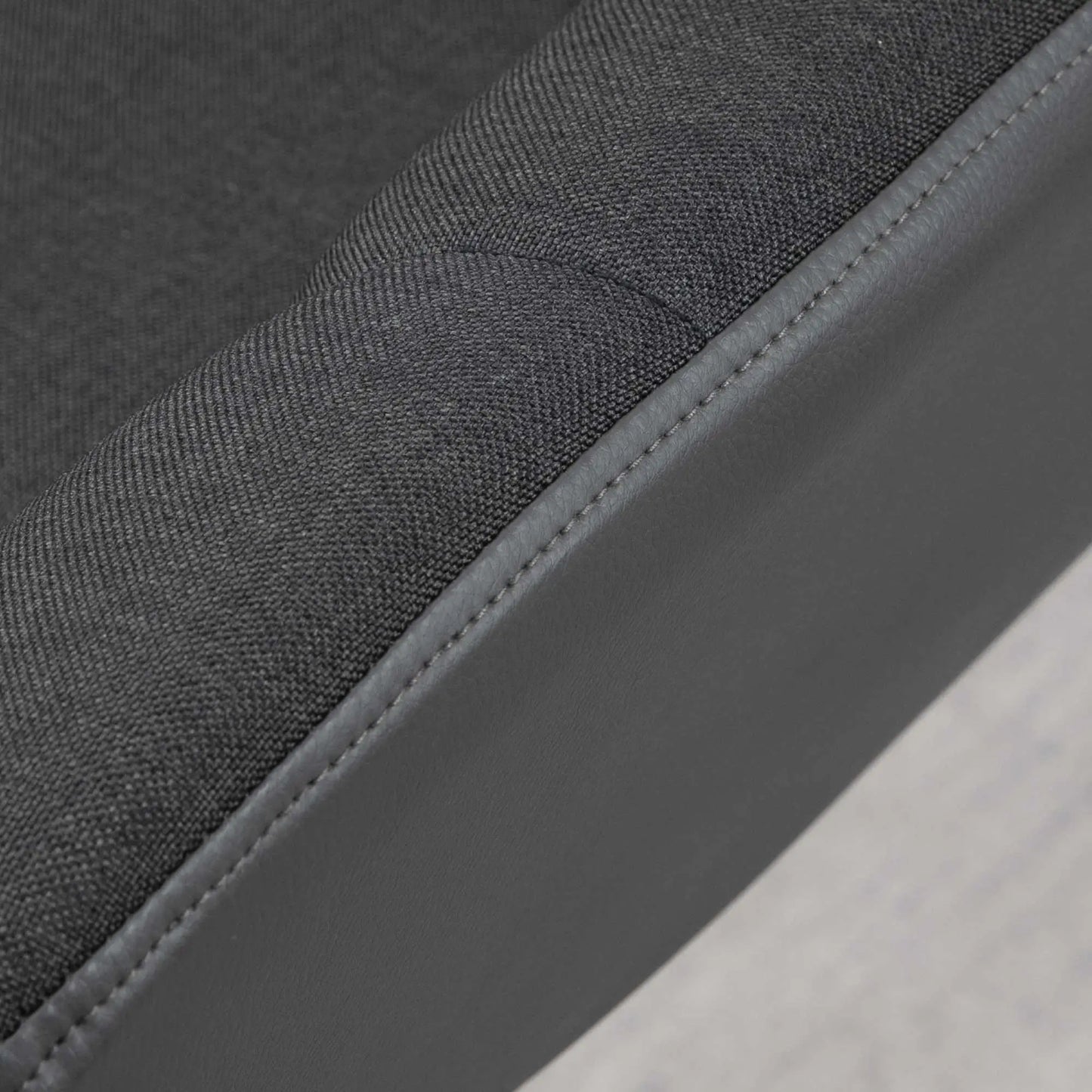 Ensemble de tabourets pivotants de 2, réglables avec repose-pieds, dossier en simili cuir, noir, gris