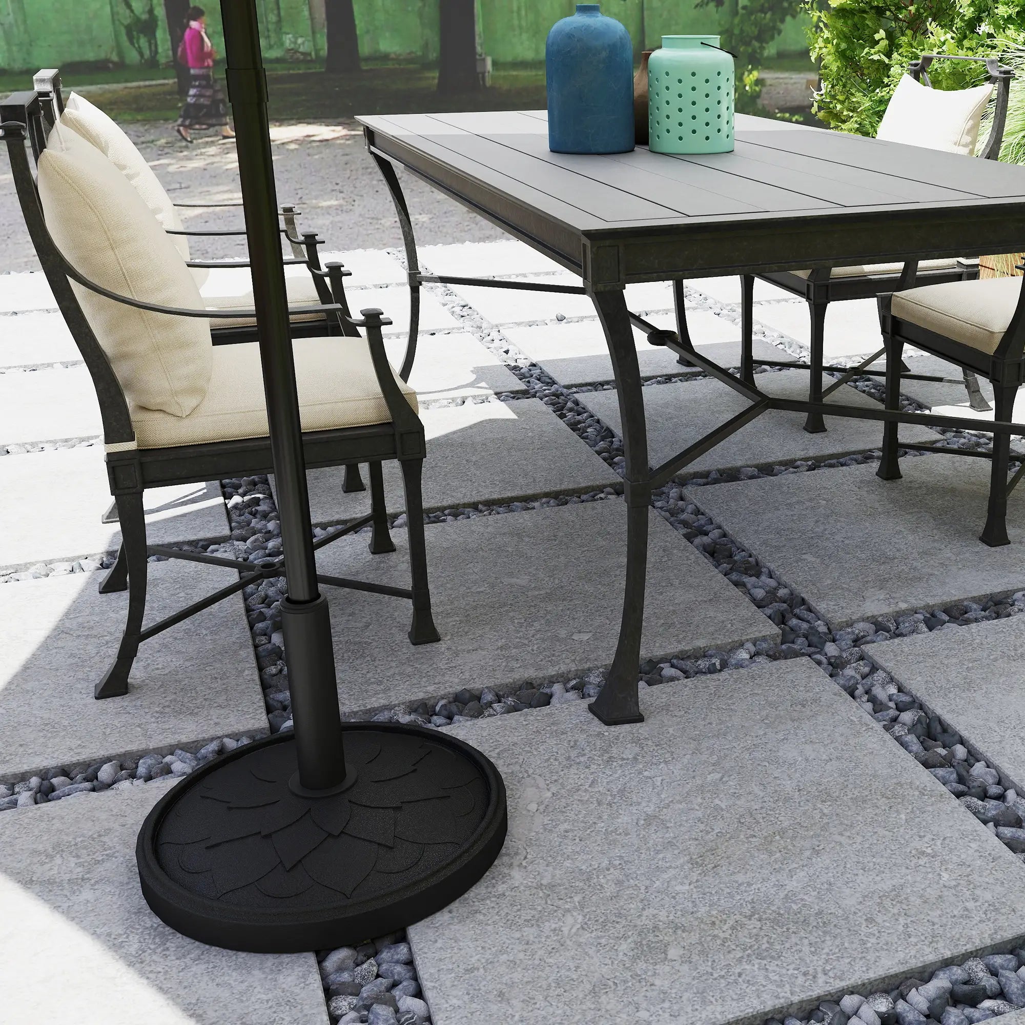 Round Patio Umbrella Base, 26 lbs Resin Stand, Black Umbrella Bases at Gallery Canada