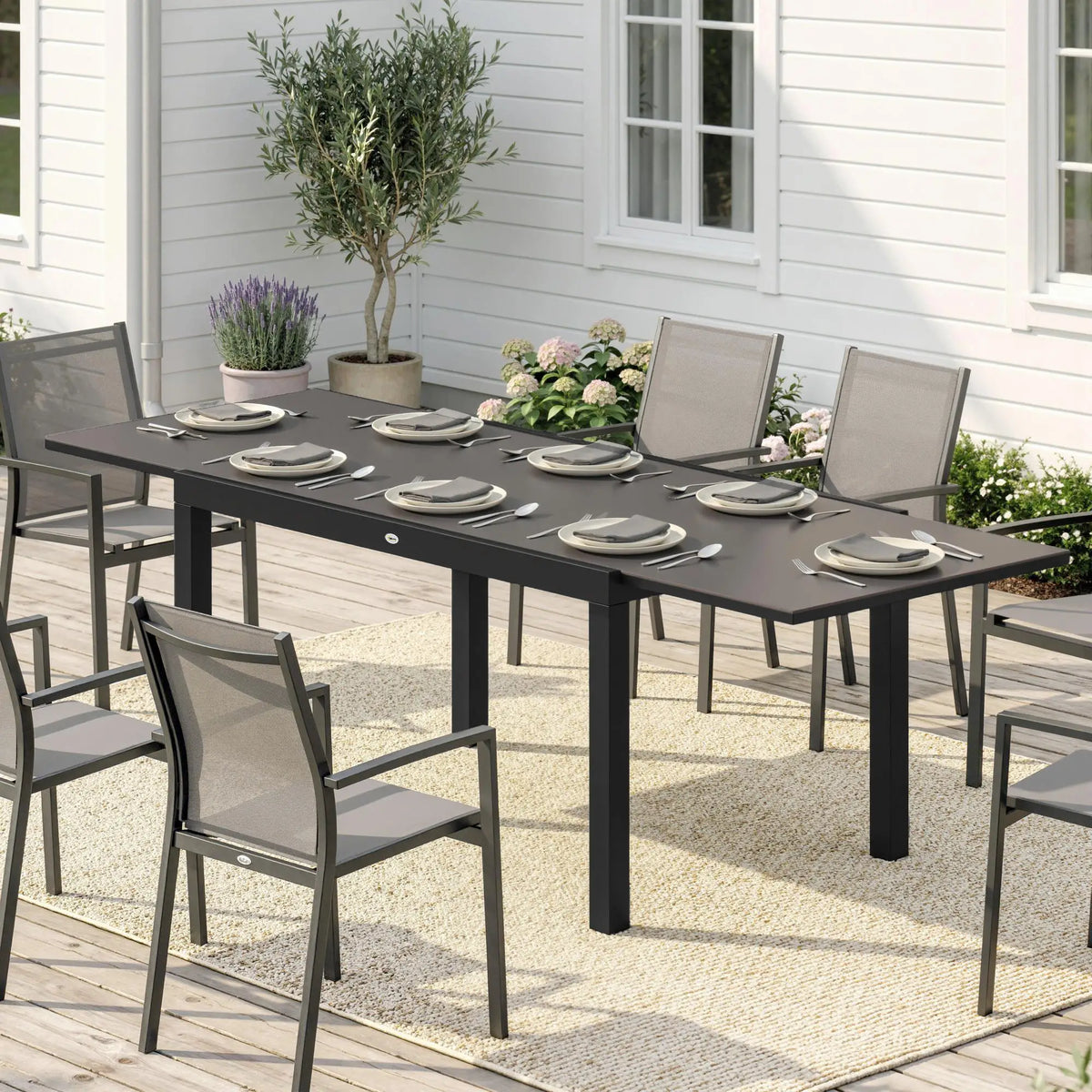 Expandable Outdoor Dining Table, 55"-95", Tempered Glass Top, Aluminum Frame, Black Patio Dining Tables at Gallery Canada