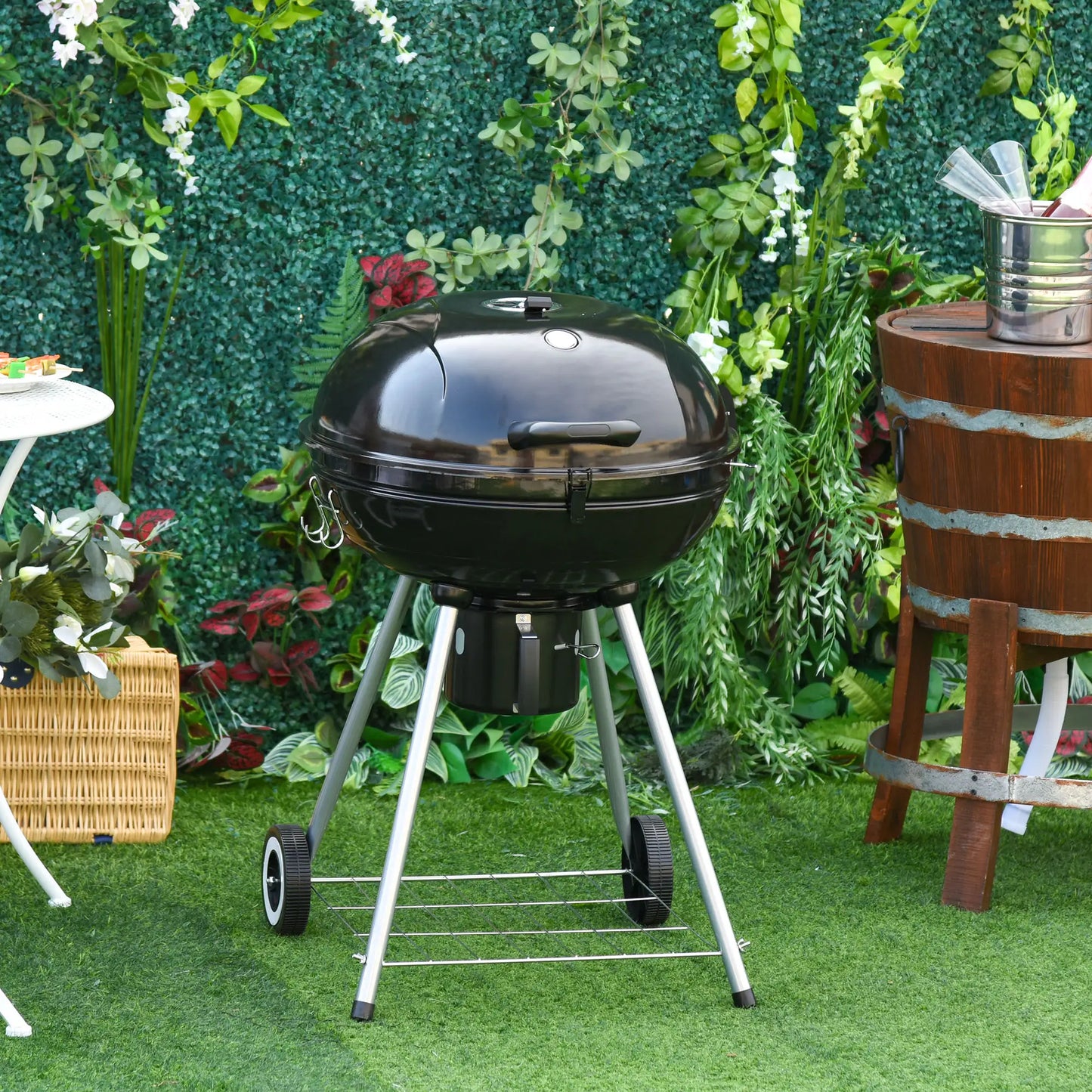 Portable Kettle Charcoal Grill, Outdoor BBQ Barbecue Charcoal BBQ Grils at Gallery Canada