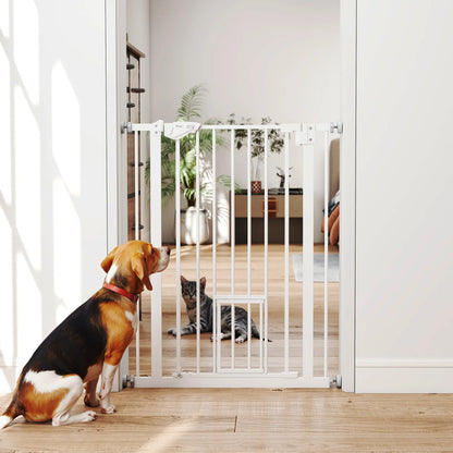 36" Indoor Dog Gate for Doorways, House, Stairs, White Houses, Kennels & Pens at Gallery Canada