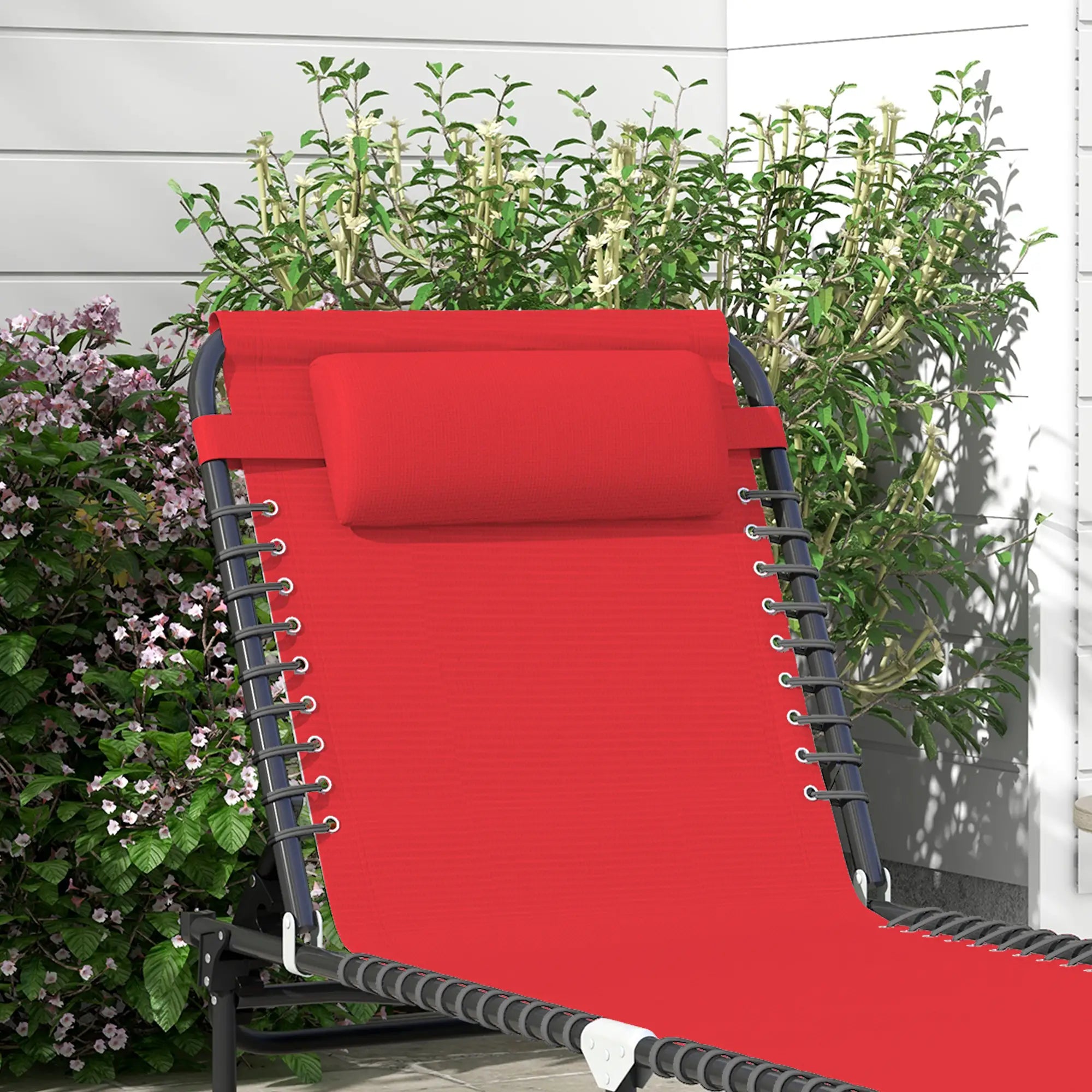 Outdoor Folding Lounge Chair, 4-Level Adjustable, Wine Red Lounger Chairs at Gallery Canada