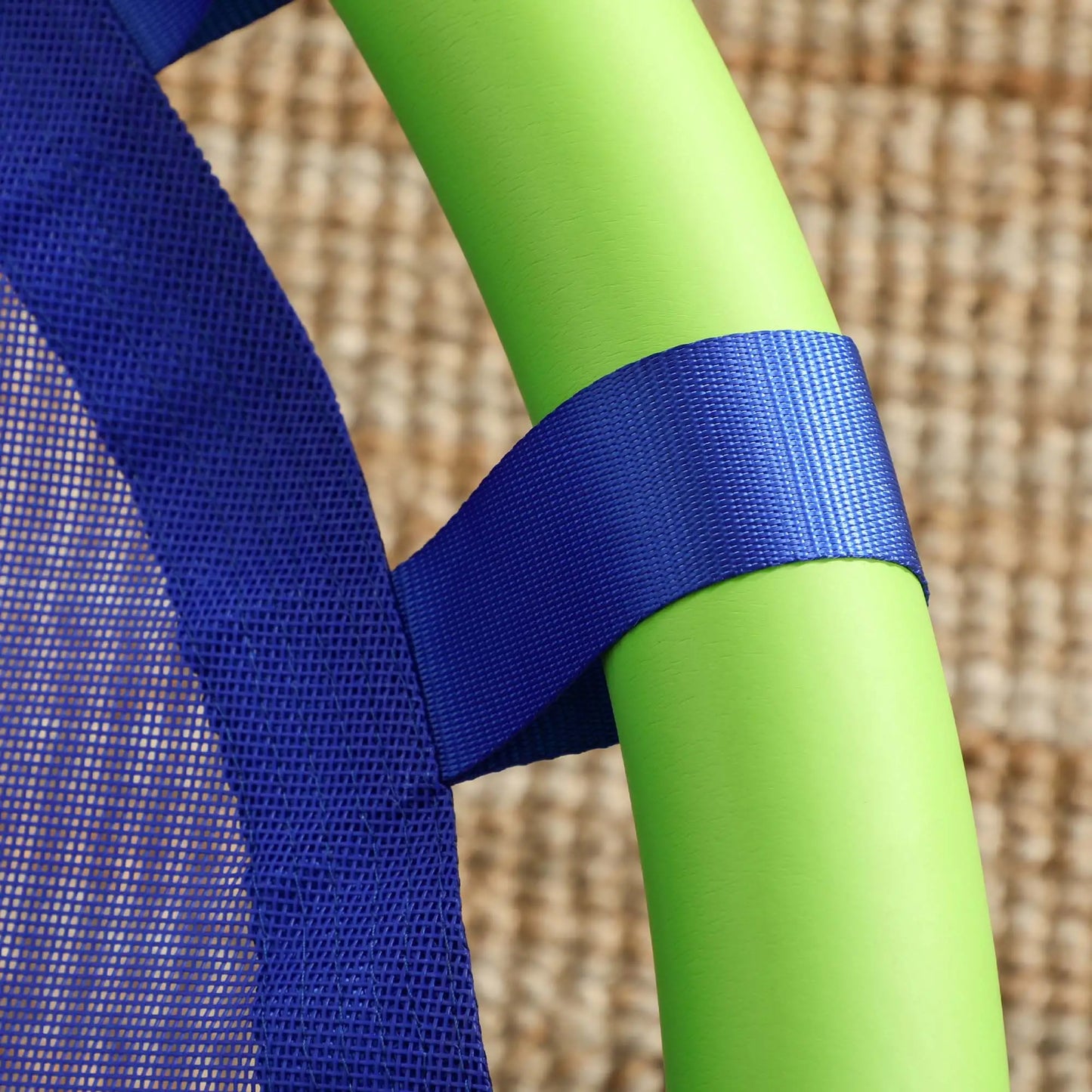 40 Inch Saucer Tree Swing, Adjustable Ropes, Steel Frame, 330lbs Capacity, Blue Gym Sets & Swings at Gallery Canada