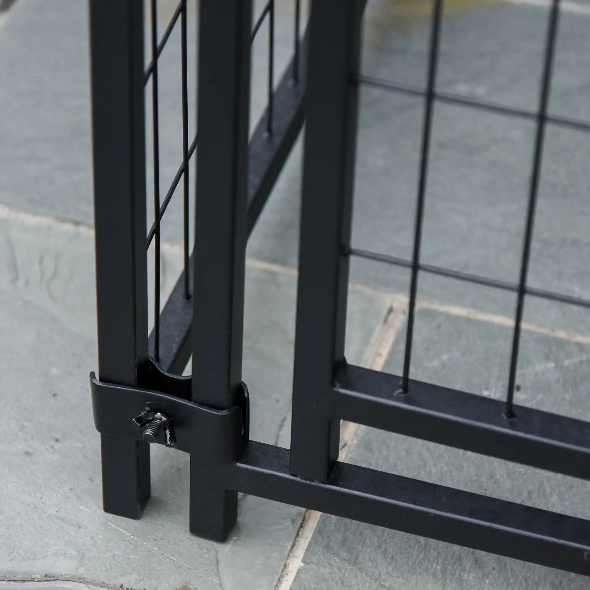 Outdoor Dog Kennel, Waterproof UV-Resistant Cover, 6 x 4 x 6 ft Houses, Kennels & Pens at Gallery Canada