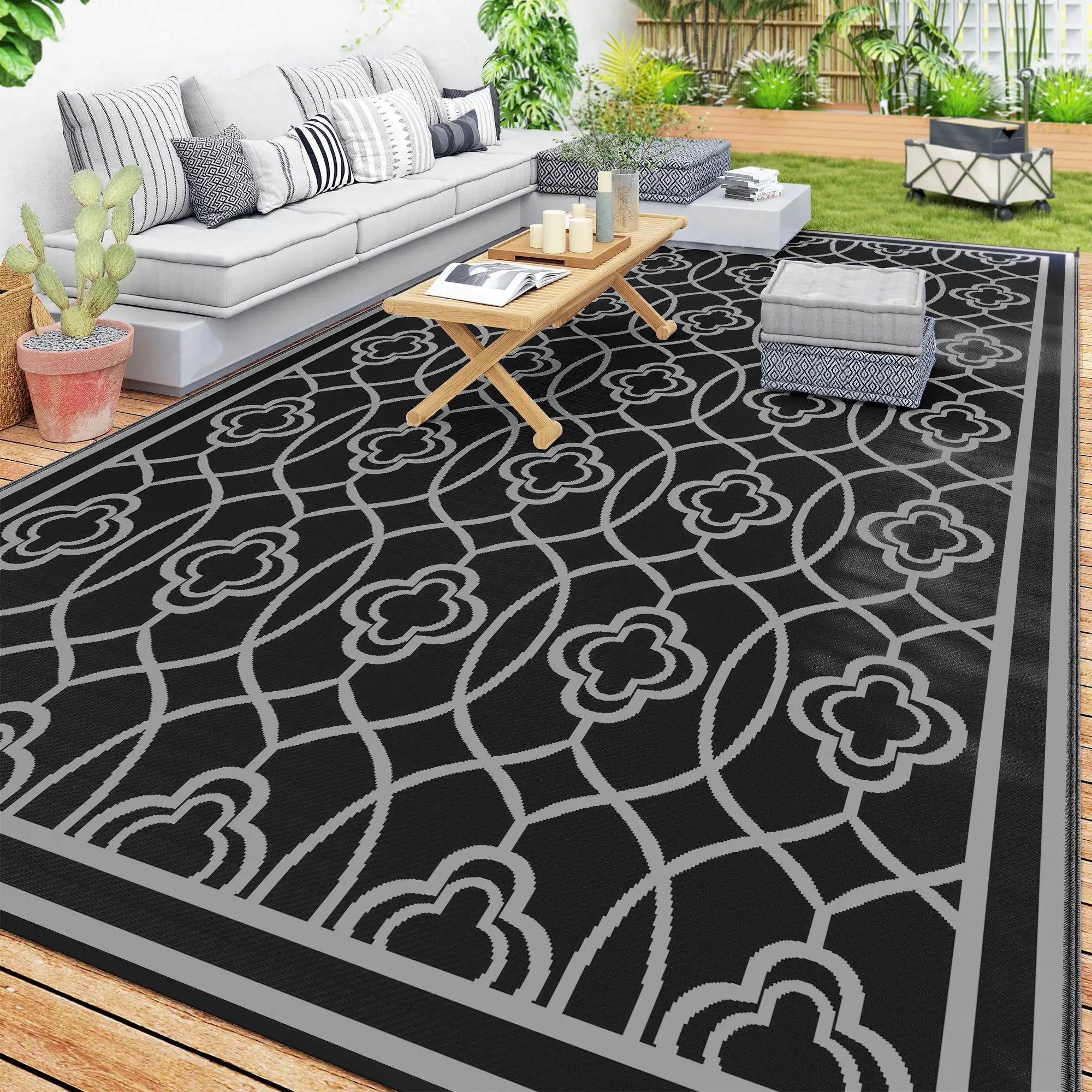 9' x 18' Outdoor RV Rug, Reversible Patio Floor Mat, Black and Grey Garden Decor at Gallery Canada