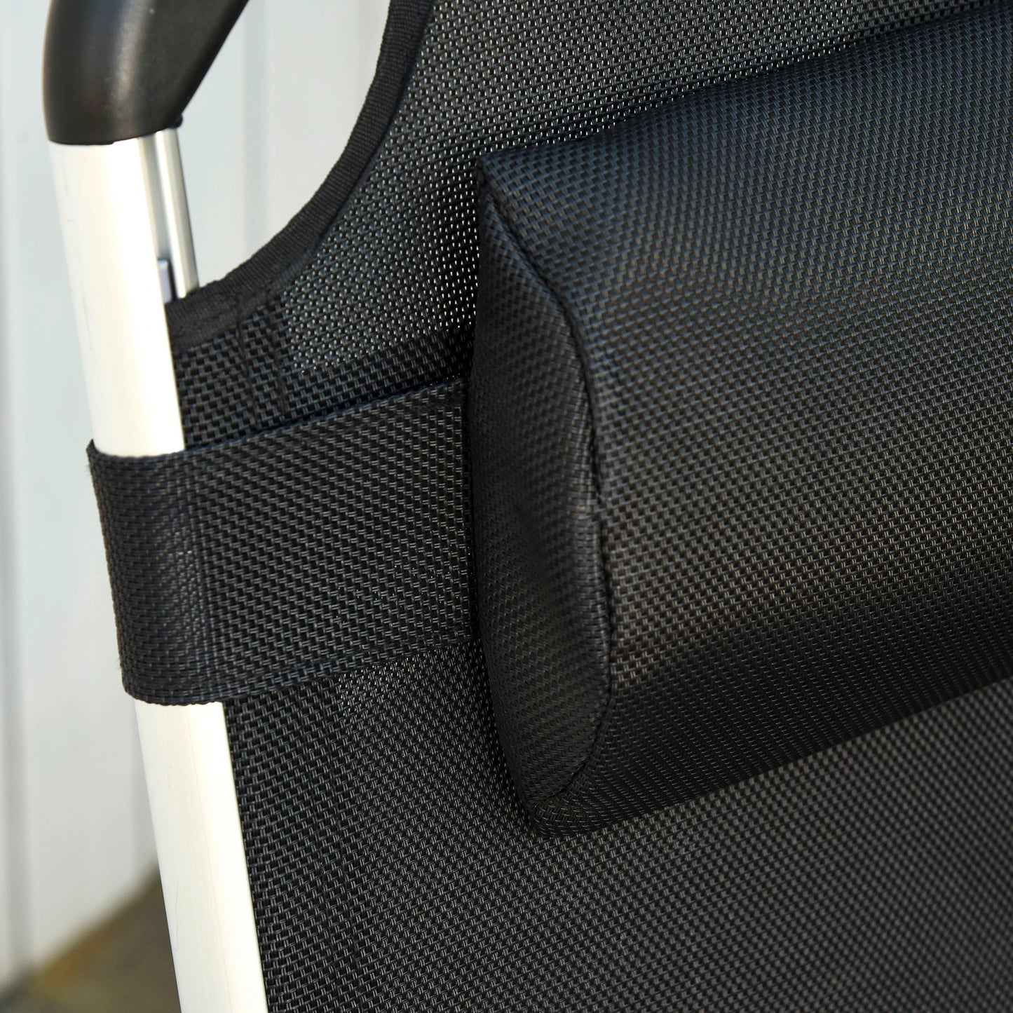 Folding Lounge Chair, Adjustable Backrest, Aluminum Frame, Black Lounger Chairs at Gallery Canada